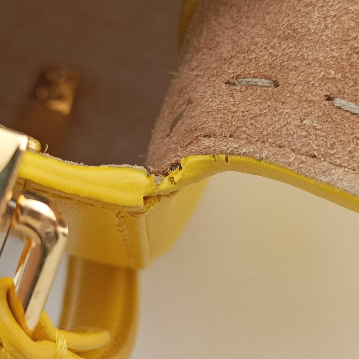 Secondhand Fendi Moonlight Yellow Leather 8BT346 shoulderbag | stylenewstar