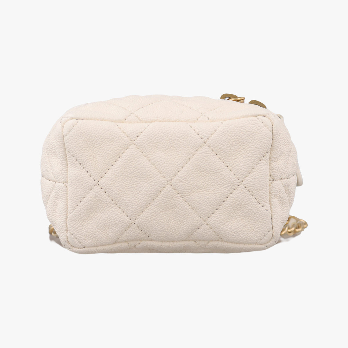 Vintage Chanel Micro Vanity Case White caviar skin AP2194 shoulderbag | stylenewstar