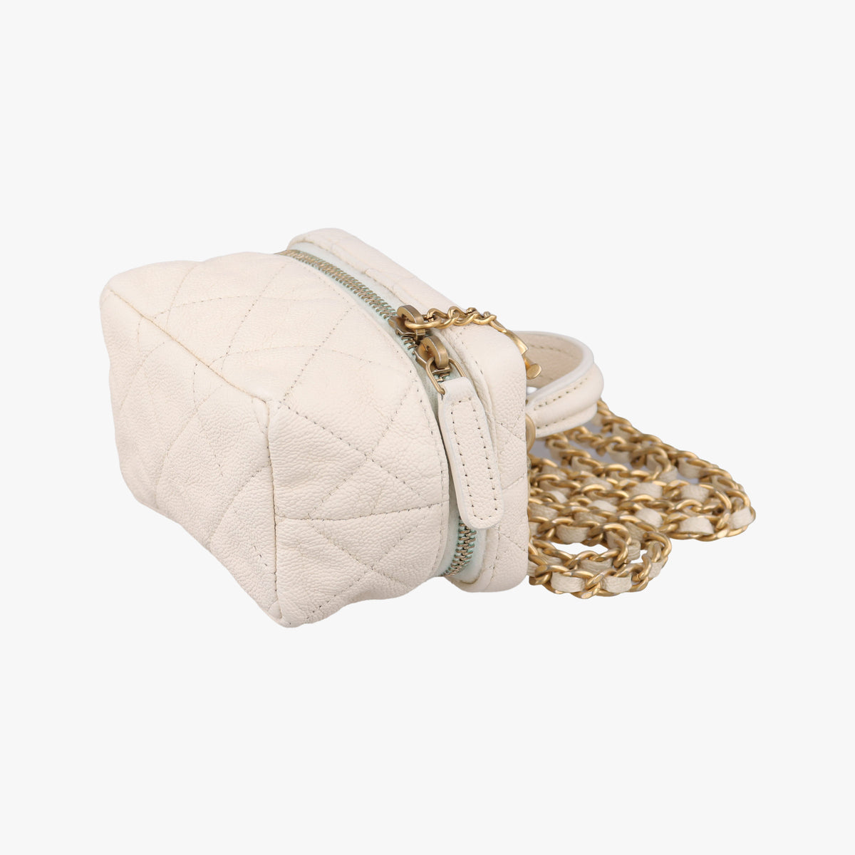 Vintage Chanel Micro Vanity Case White caviar skin AP2194 shoulderbag | stylenewstar