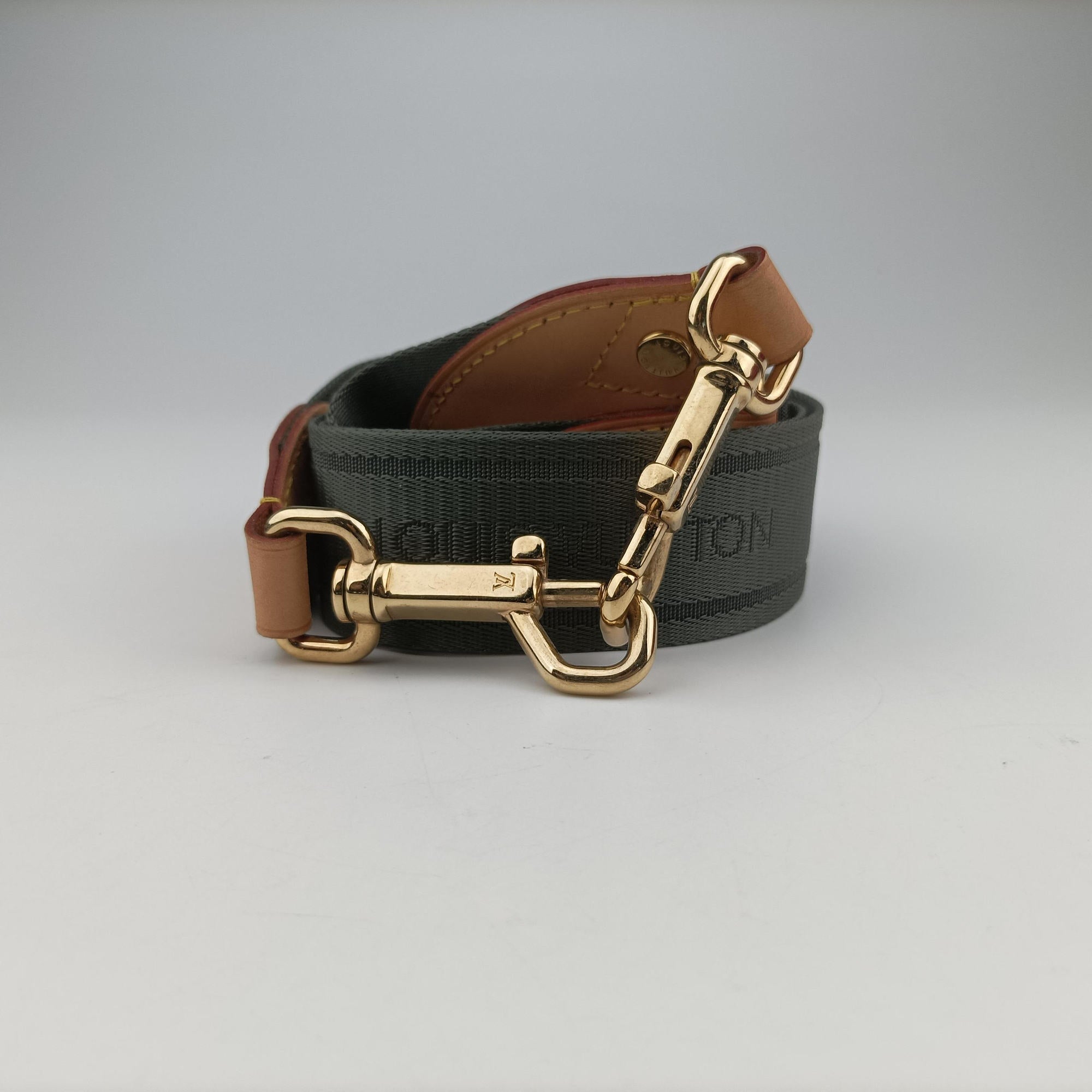 Pre-owned Louis Vuitton Neo Khaki×Green Monogram Eden M40356 shoulderbag | stylenewstar