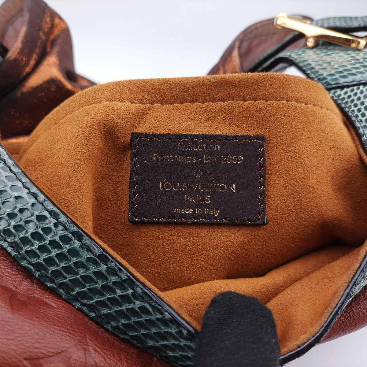 Pre-owned Louis Vuitton Kalahari GM Brown Monogram Epice ×Python M97002 shoulderbag | stylenewstar