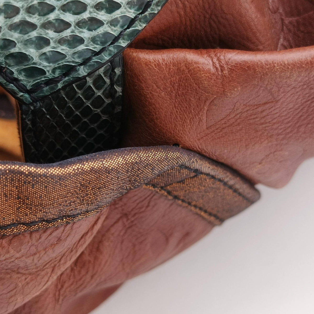 Pre-owned Louis Vuitton Kalahari GM Brown Monogram Epice ×Python M97002 shoulderbag | stylenewstar