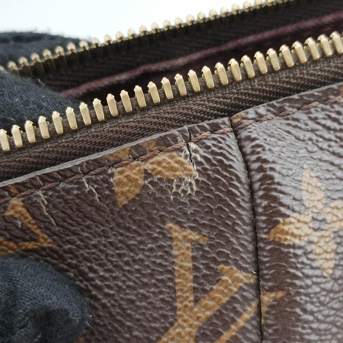 Secondhand Louis Vuitton TURENNE MM Brown Monogram Canvas M48814 shoulderbag | stylenewstar