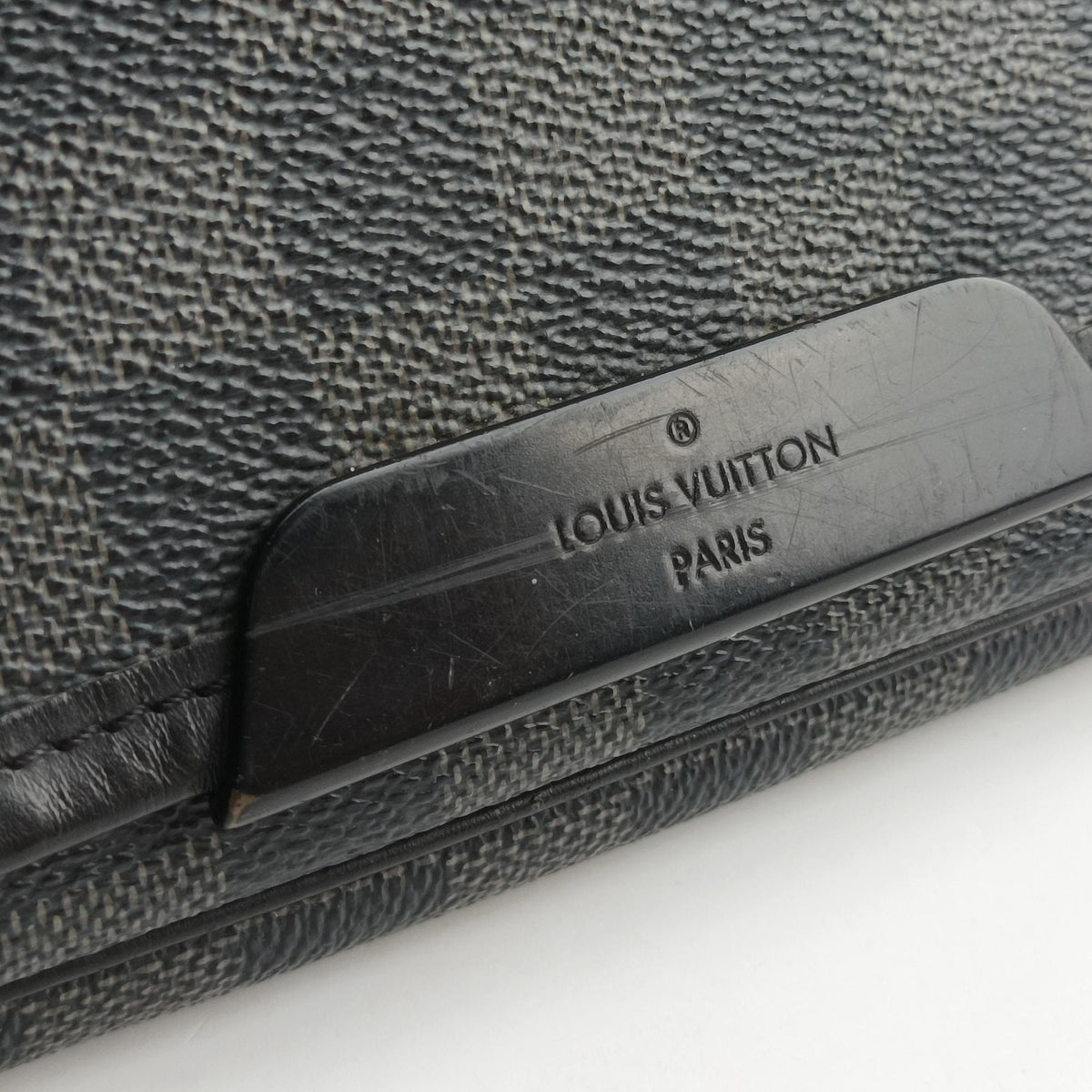 Vintage Louis Vuitton DANIEL GM Noir Damier GRAPHITE N58033 crossbodybag | stylenewstar