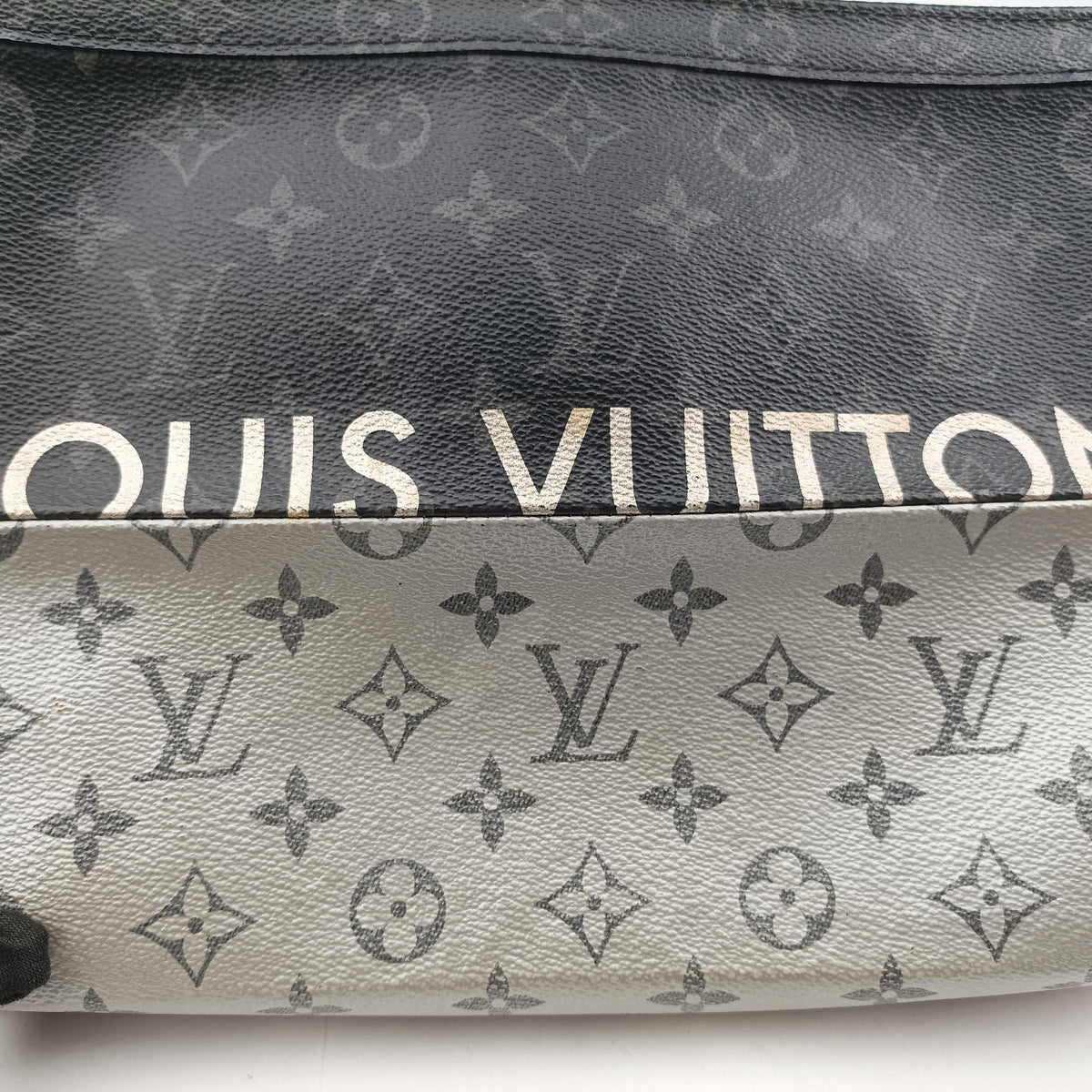 Pre-owned Louis Vuitton Pochette Voyage MM Black x Silver Monogram Split M63039 clutchbag | stylenewstar