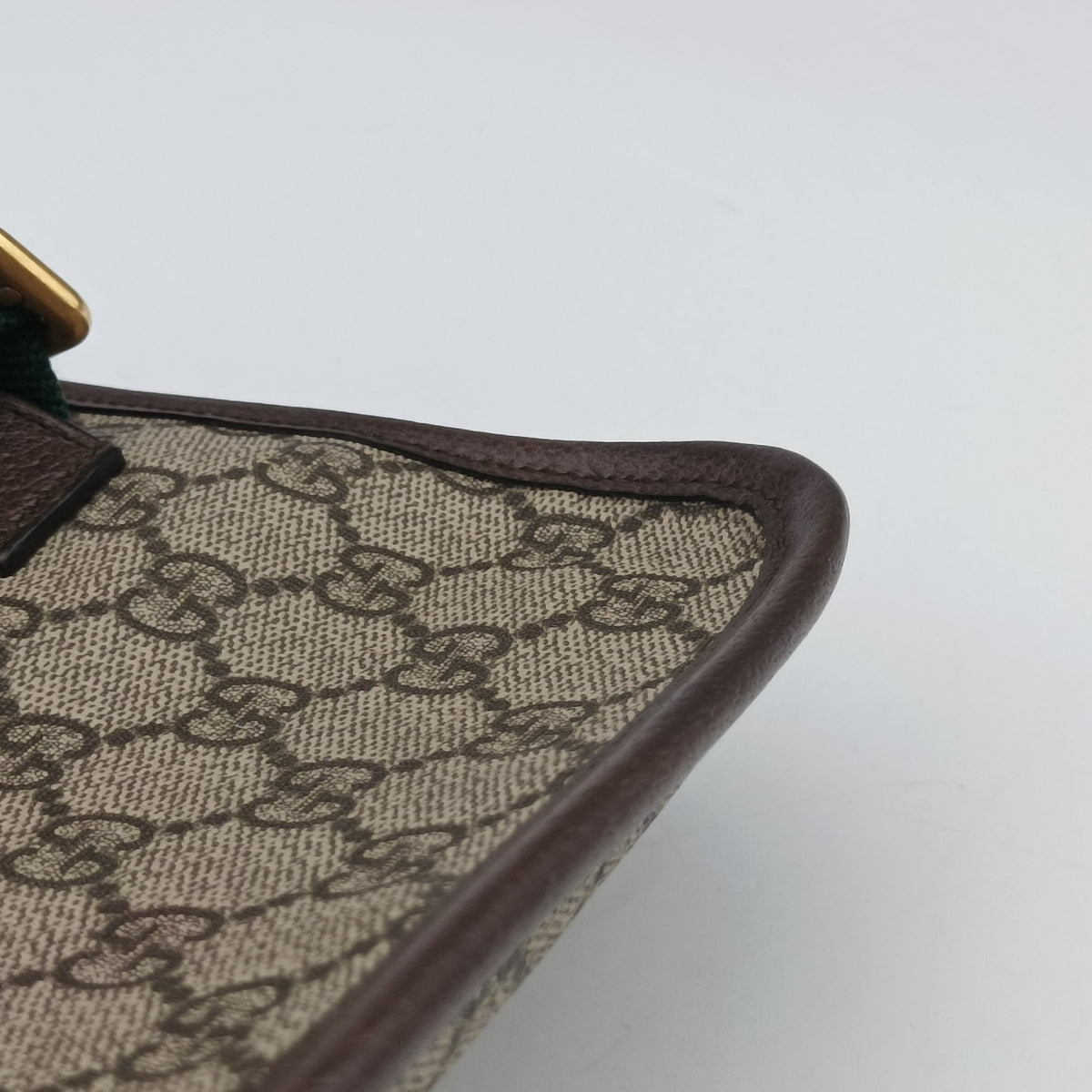 Pre-owned Gucci NEO VINTAGE GG Supreme Beige x Brown PVC coated canvas 493930 bum bag/waist bag | stylenewstar
