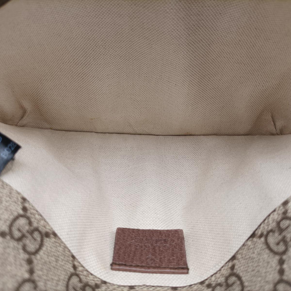 Pre-owned Gucci NEO VINTAGE GG Supreme Beige x Brown PVC coated canvas 493930 bum bag/waist bag | stylenewstar