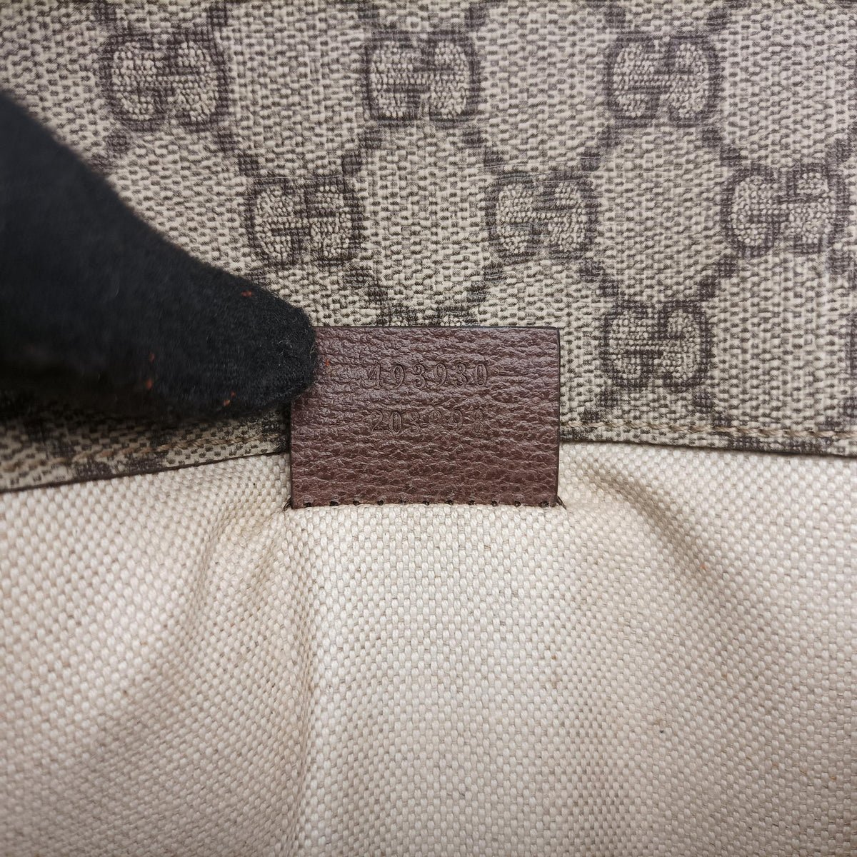 Vintage Gucci NEO VINTAGE GG Supreme beige×Brown PVC coated canvas×Leather 493930 bum bag/waist bag | stylenewstar
