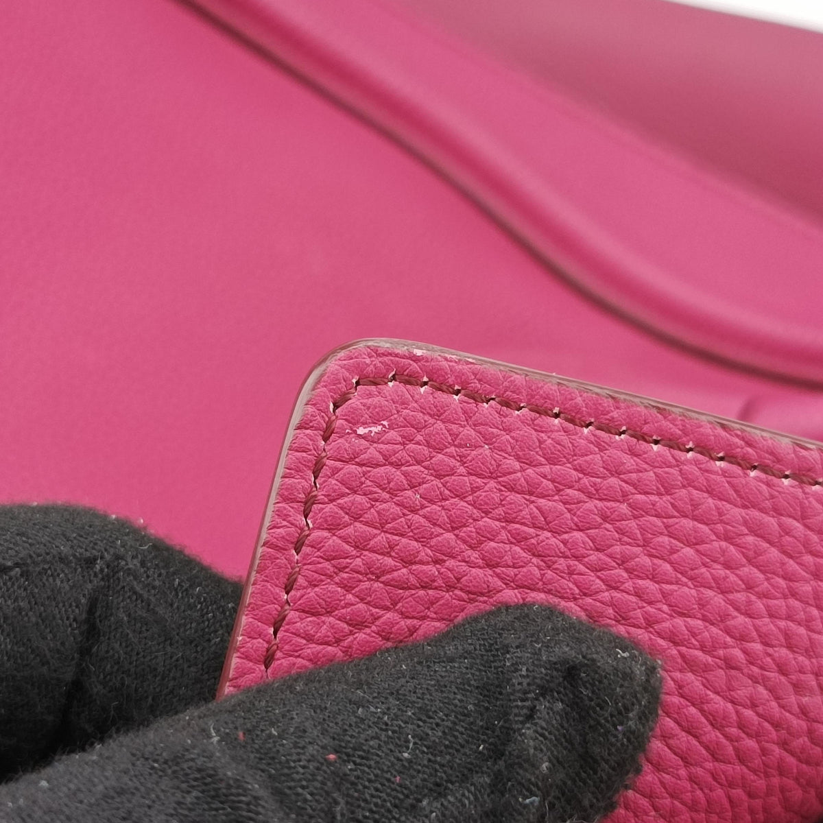 Secondhand Celine Luggage Micro shopper raspberry Leather  handbag | stylenewstar