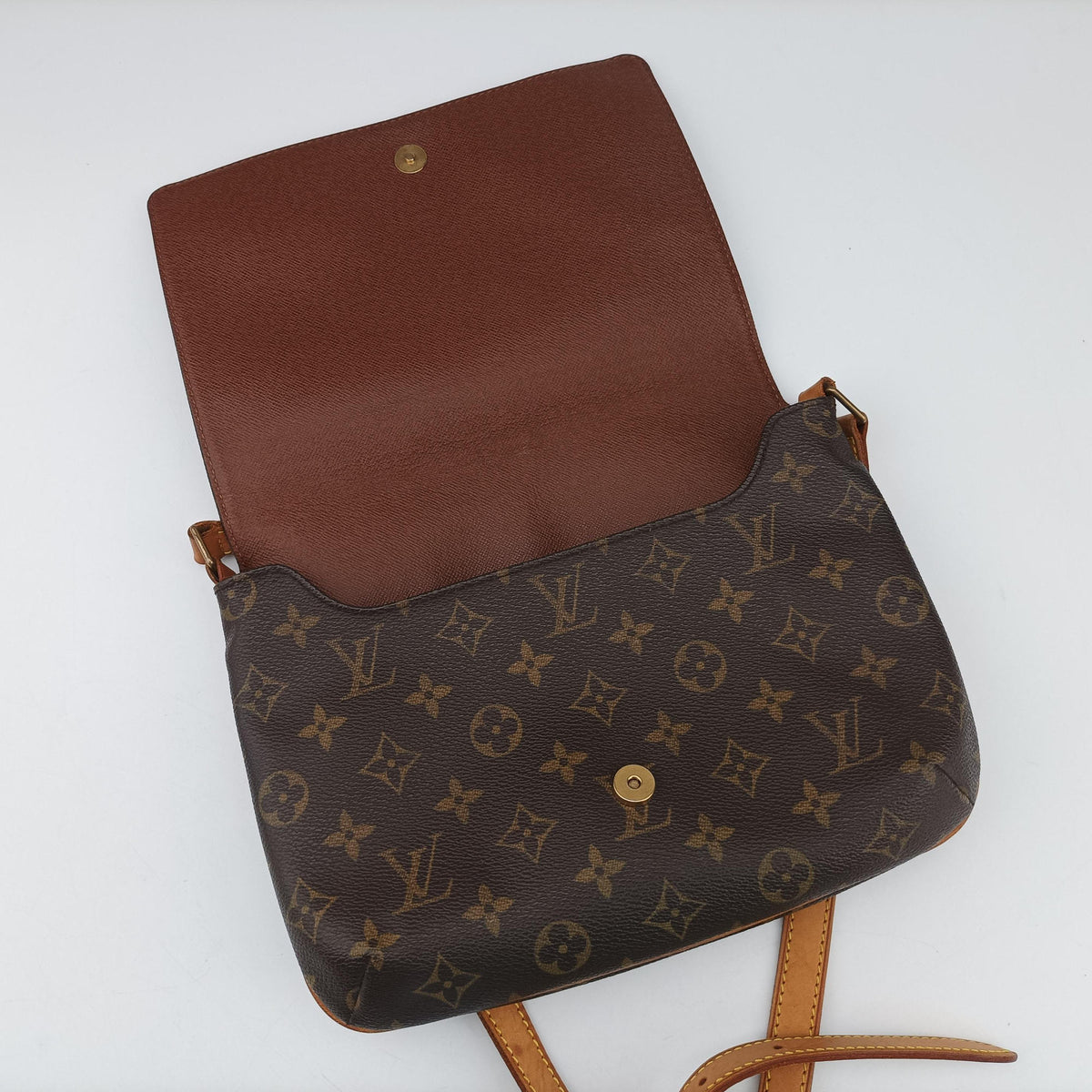 Pre-owned Louis Vuitton Musette Tango Brown Monogram Canvas M51388 shoulderbag | stylenewstar
