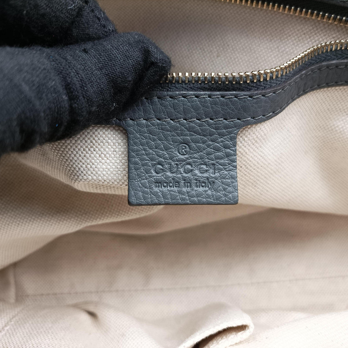 Pre-owned Gucci Bella Grey Leather 282301 shoulderbag | stylenewstar