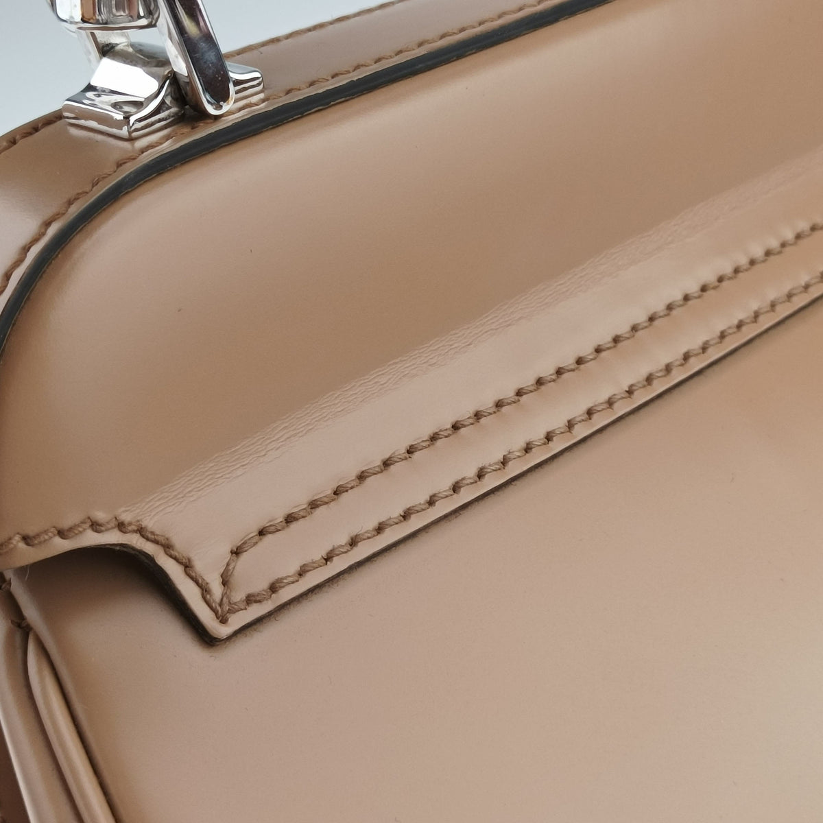 Pre-owned Gucci Bamboo Beige leather 353522 shoulderbag | stylenewstar