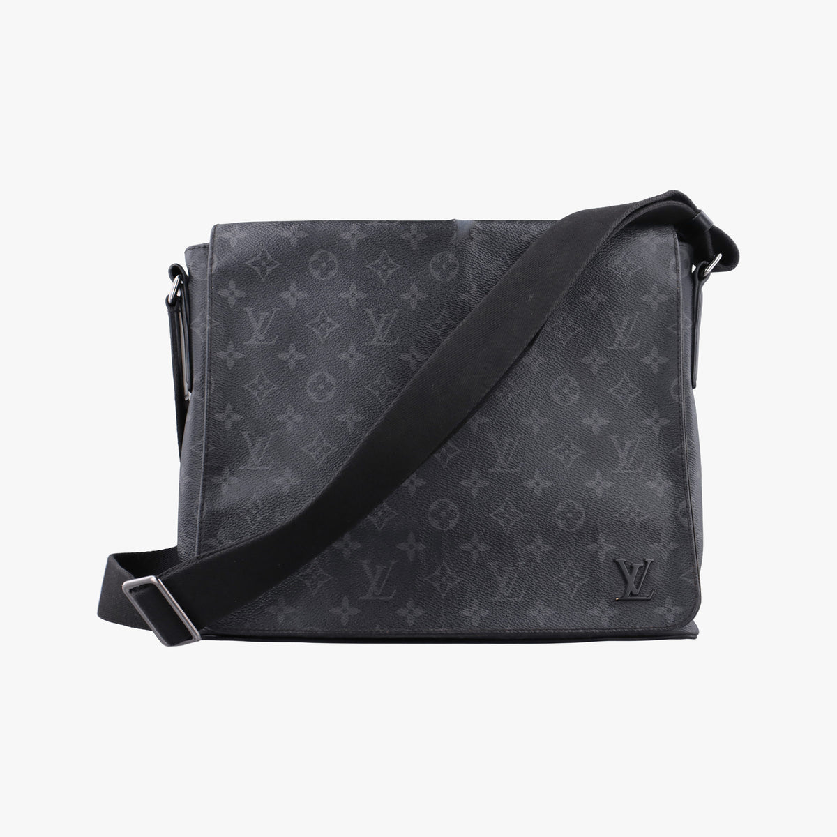 Pre-owned Louis Vuitton District MM Noir Monogram Eclipse M44001 crossbodybag | stylenewstar