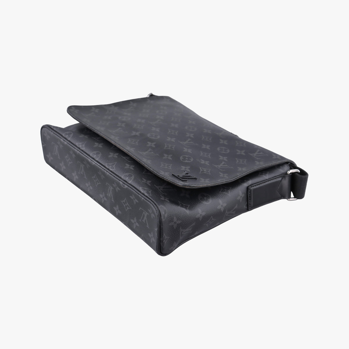 Pre-owned Louis Vuitton District MM Noir Monogram Eclipse M44001 crossbodybag | stylenewstar