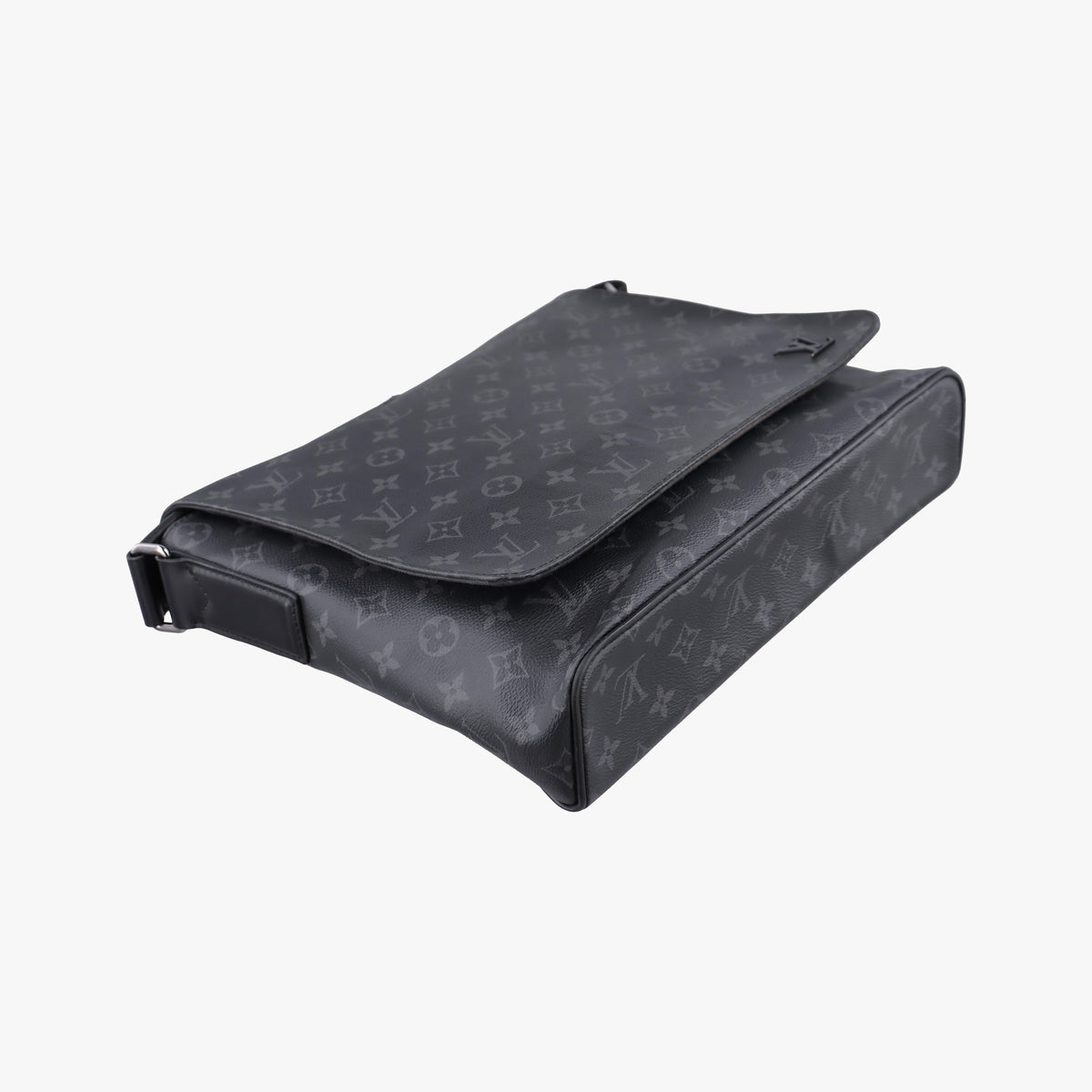 Pre-owned Louis Vuitton District MM Noir Monogram Eclipse M44001 crossbodybag | stylenewstar