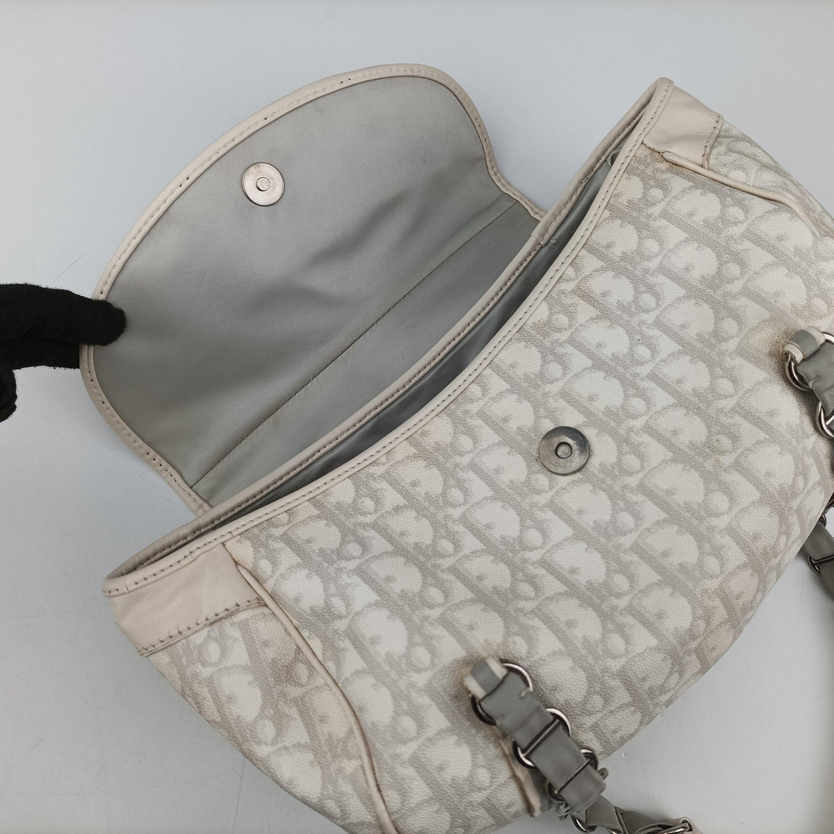 Pre-owned Christian Dior Romantique Trotter White×Gray PVC coated canvas  shoulderbag | stylenewstar