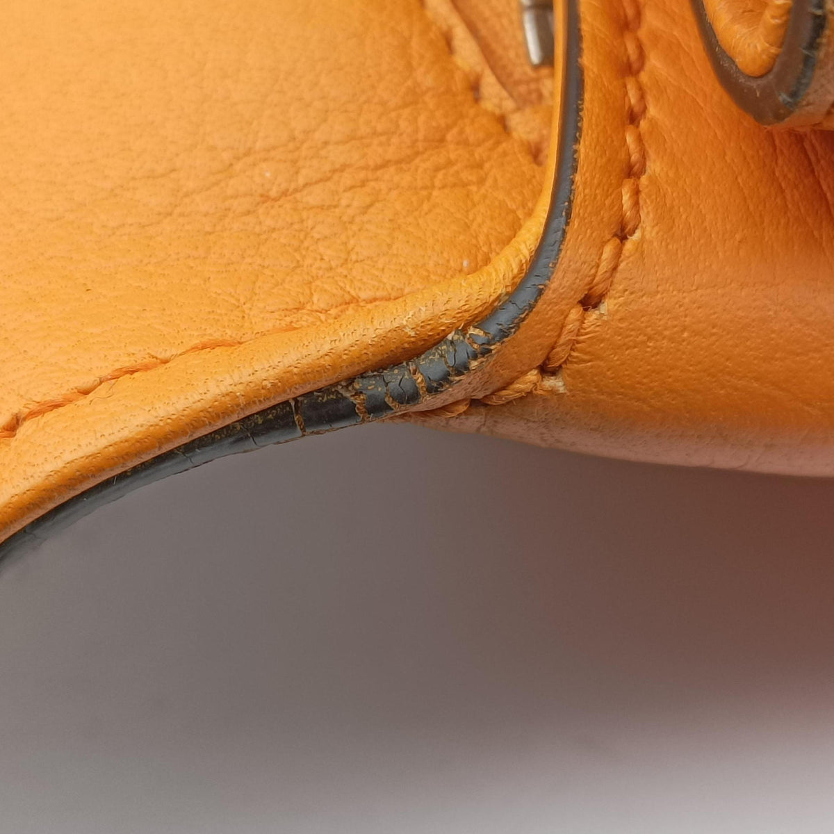 Pre-owned Gucci Bamboo Daily Orange Leather 370831 shoulderbag | stylenewstar