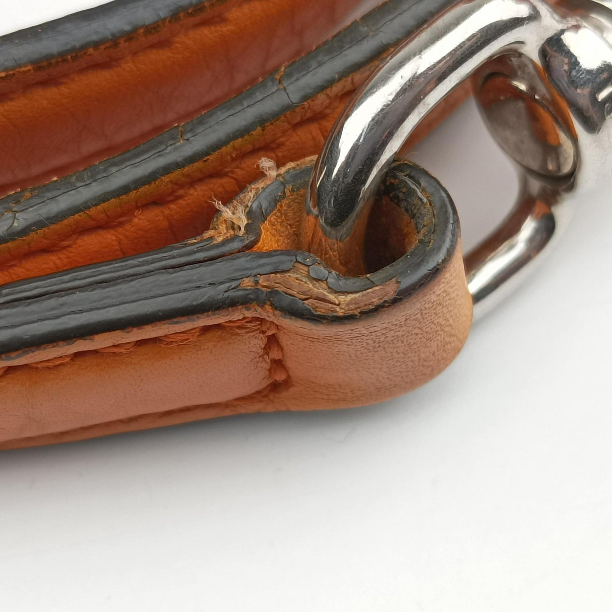 Pre-owned Gucci Bamboo Daily Orange Leather 370831 shoulderbag | stylenewstar