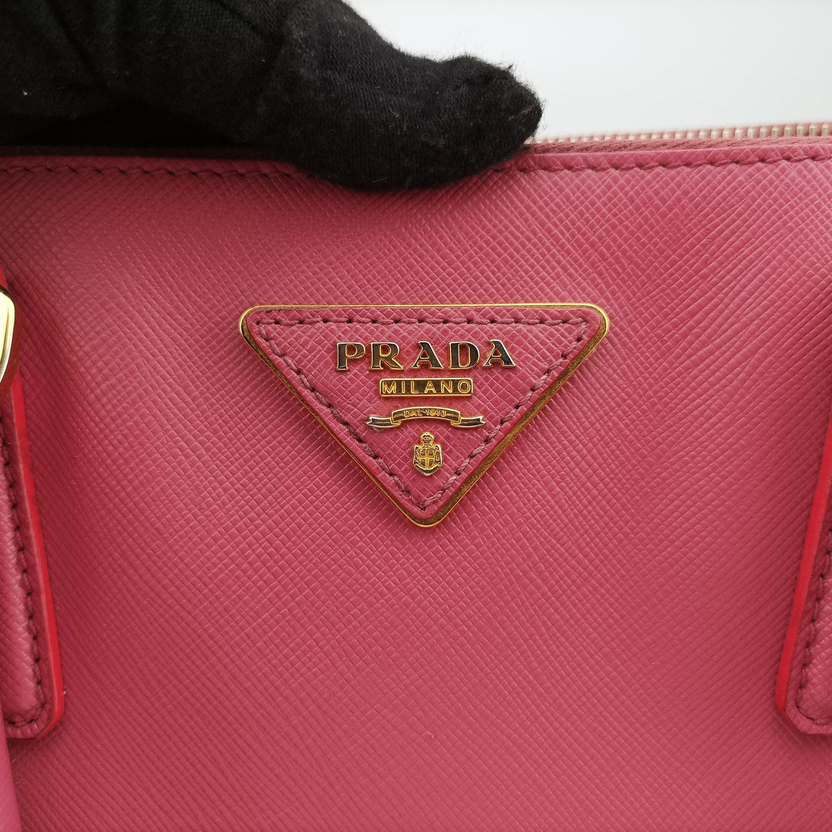 Vintage Prada Galleria Pink SAFFIANO Leather BN1874 handbag | stylenewstar