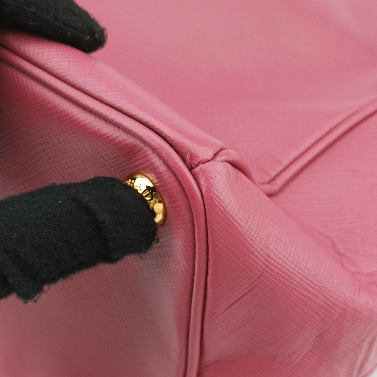 Vintage Prada Galleria Pink SAFFIANO Leather BN1874 handbag | stylenewstar