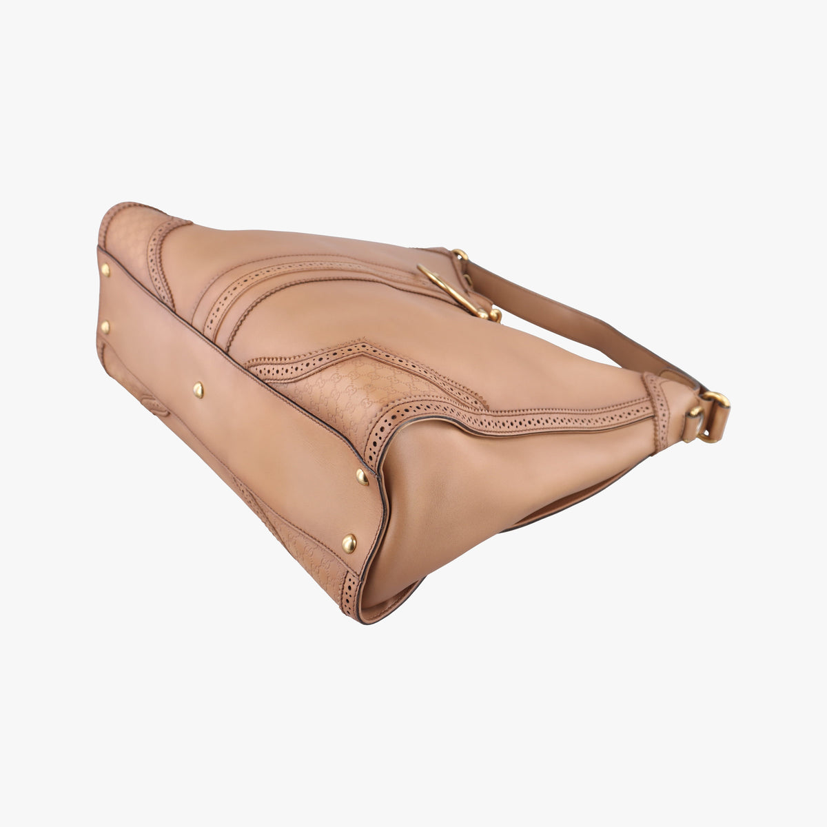 Secondhand Gucci Duilio Brogue Camel Leather 296901 shoulderbag | stylenewstar