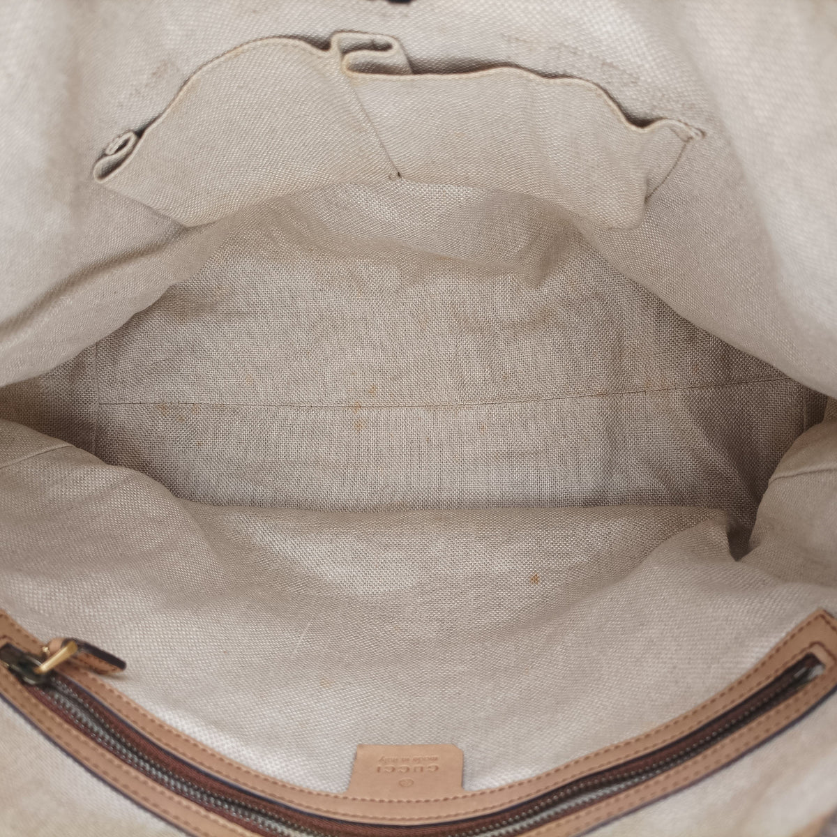 Secondhand Gucci Duilio Brogue Camel Leather 296901 shoulderbag | stylenewstar