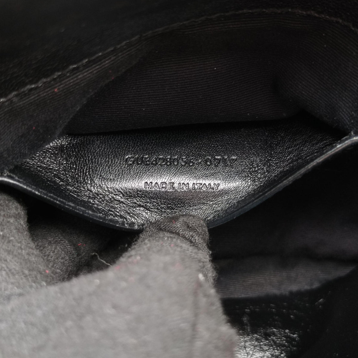 Pre-owned Yves Saint Laurent COLLEGE Black Leather 428056 shoulderbag | stylenewstar