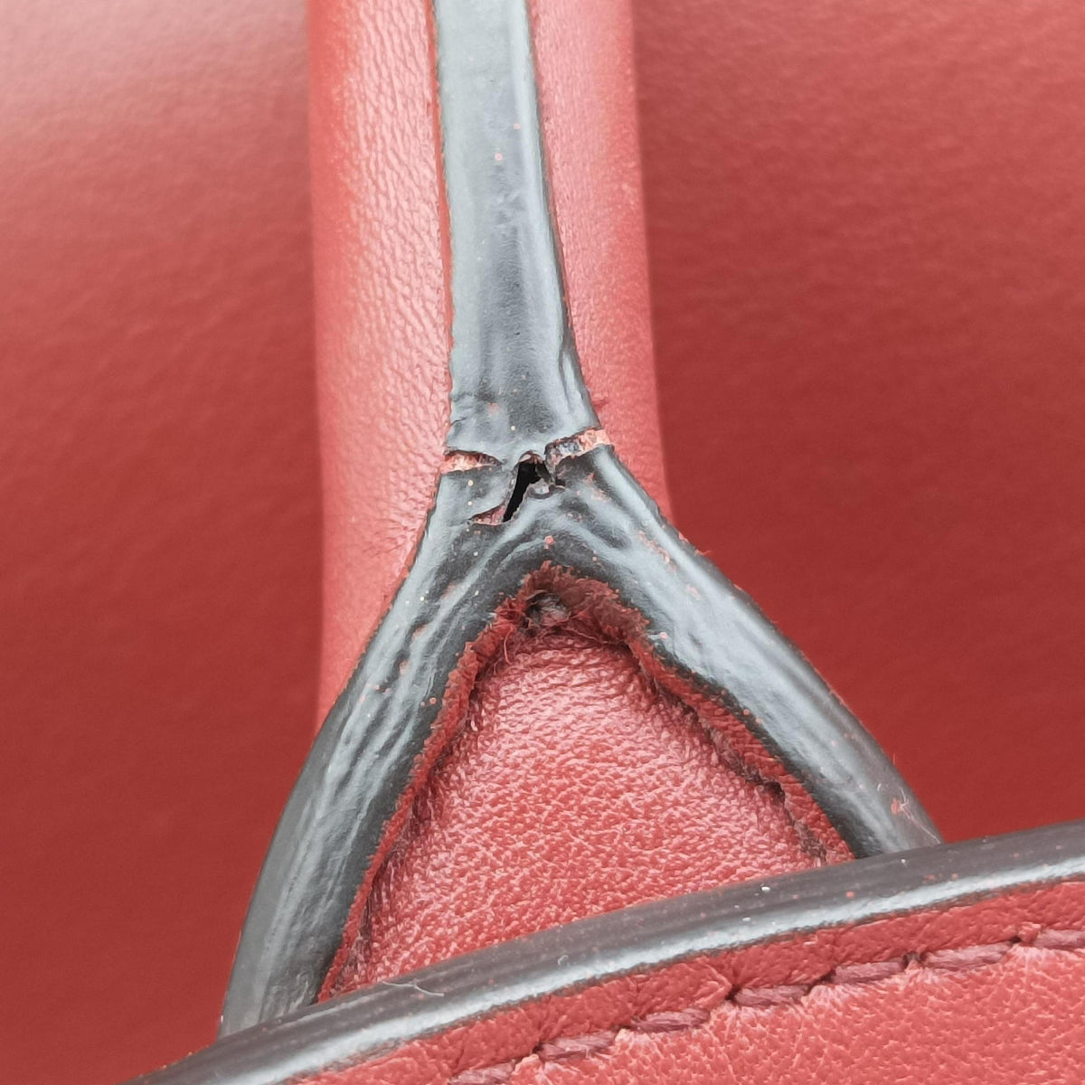 Vintage Ferragamo Studio Red Leather 21H159 shoulderbag | stylenewstar
