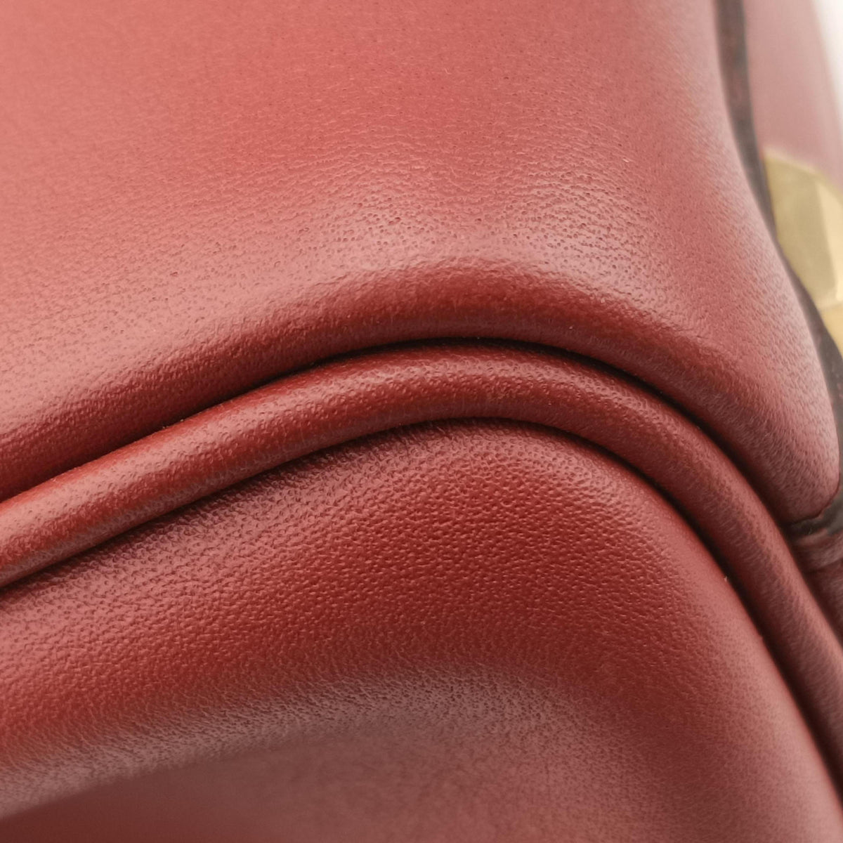 Vintage Ferragamo Studio Red Leather 21H159 shoulderbag | stylenewstar