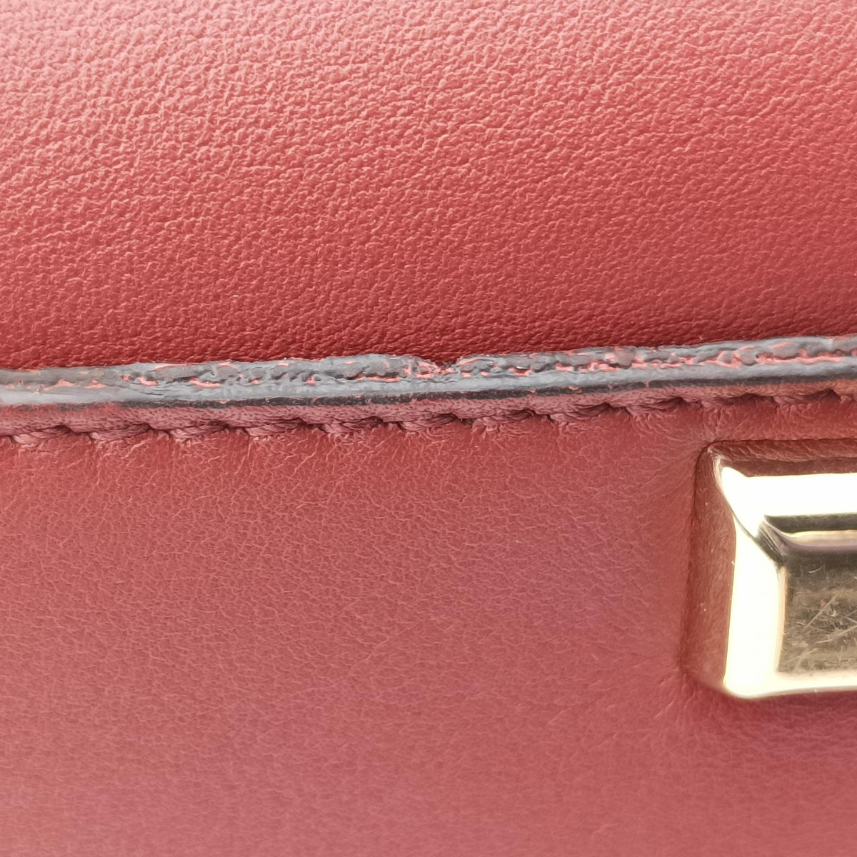 Vintage Ferragamo Studio Red Leather 21H159 shoulderbag | stylenewstar