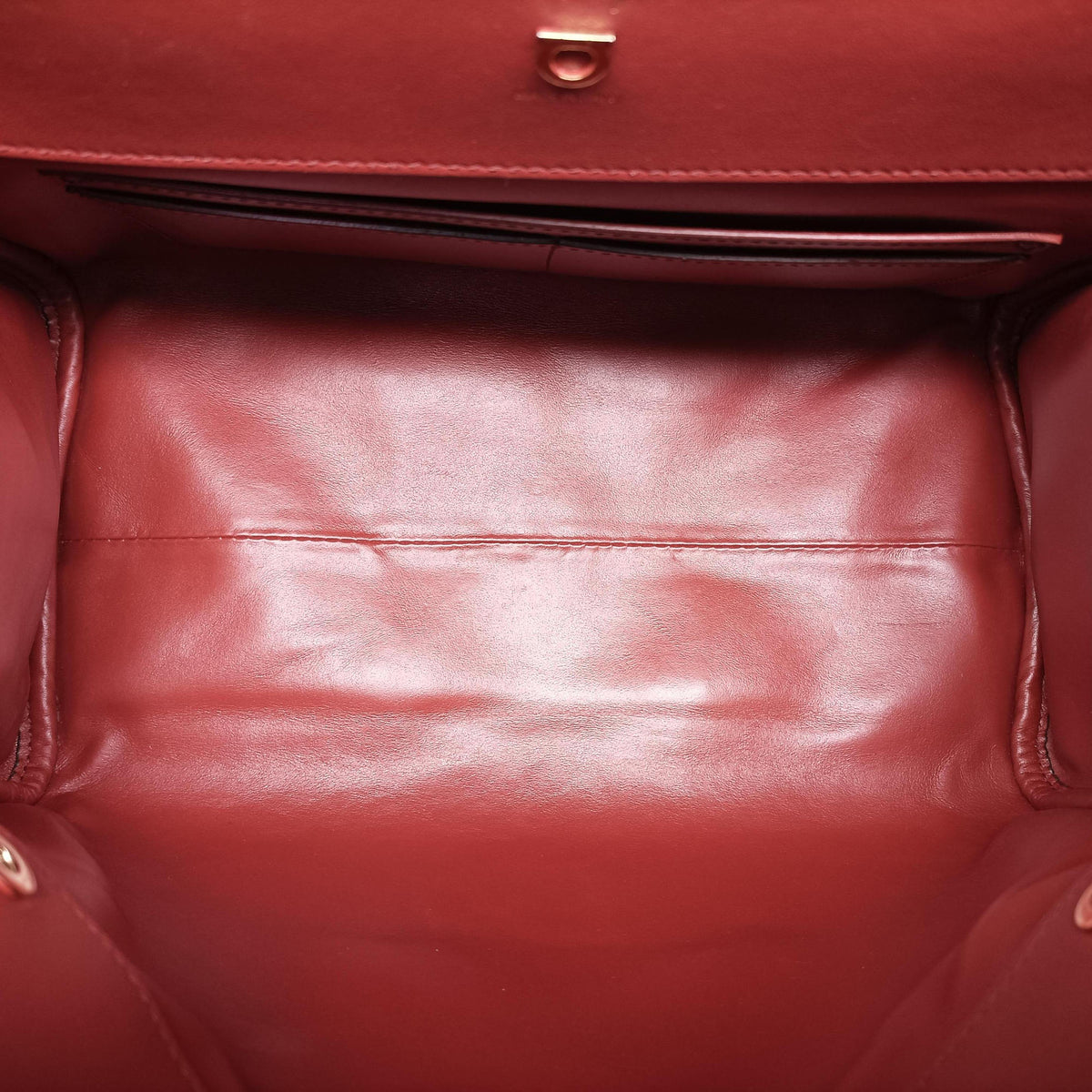Vintage Ferragamo Studio Red Leather 21H159 shoulderbag | stylenewstar