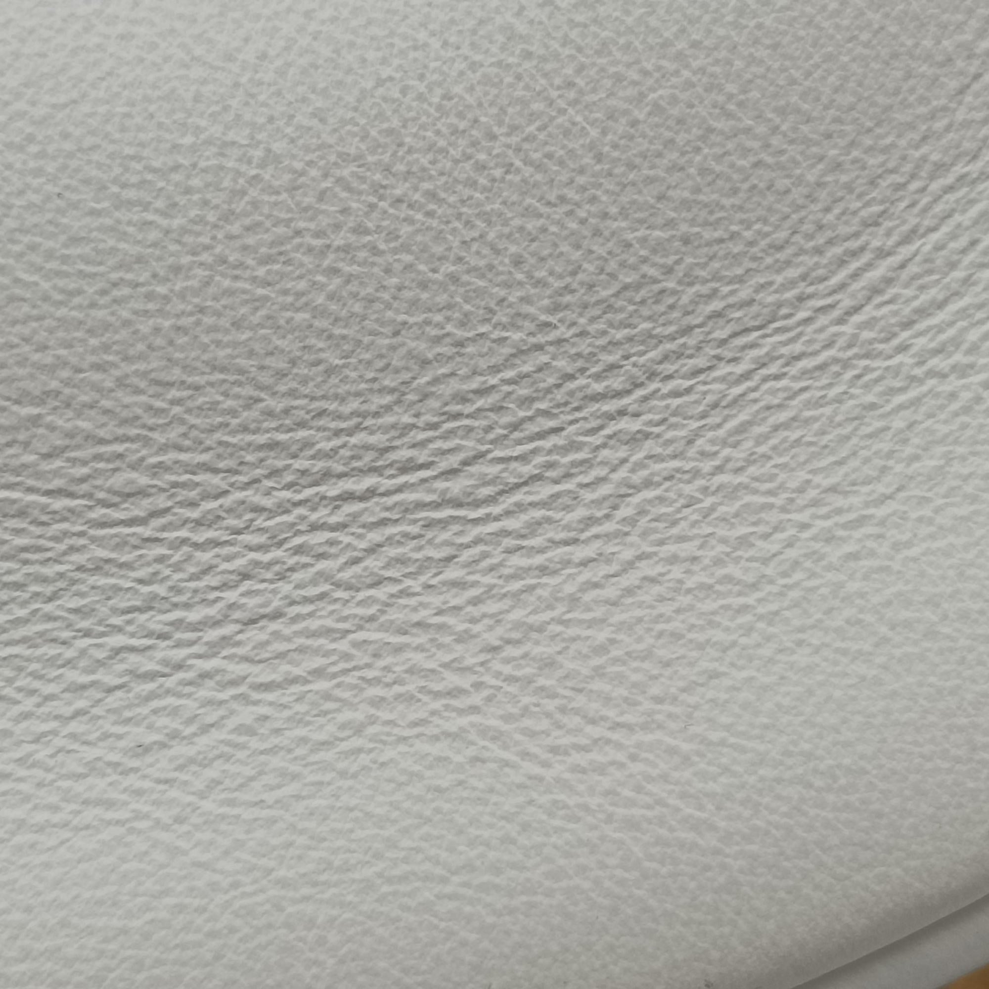 Pre-owned Fendi Nano Fendigraphy White Leather 7AS089 clutchbag | stylenewstar