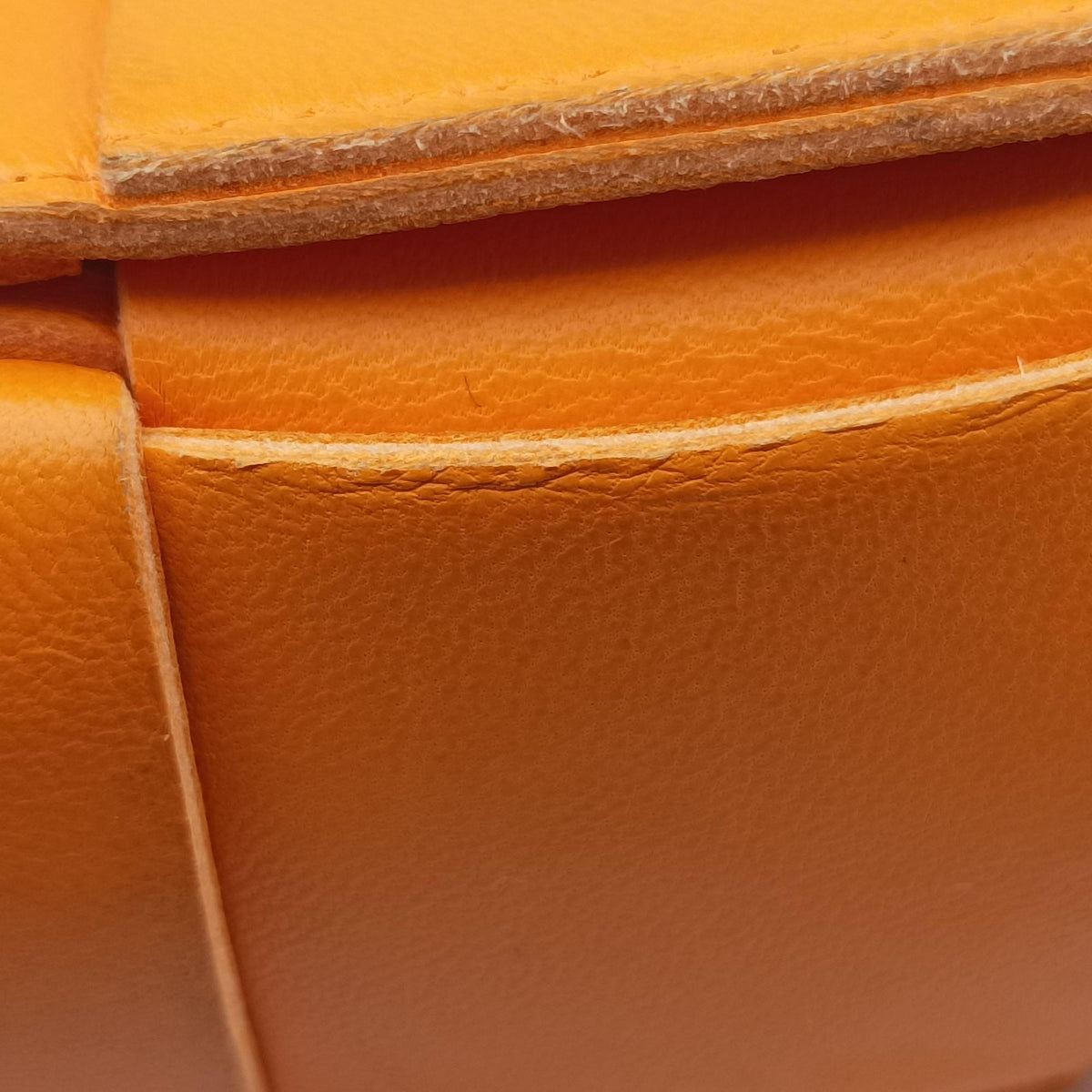 Pre-owned Bottega Veneta candy cassette Orange lambskin  shoulderbag | stylenewstar