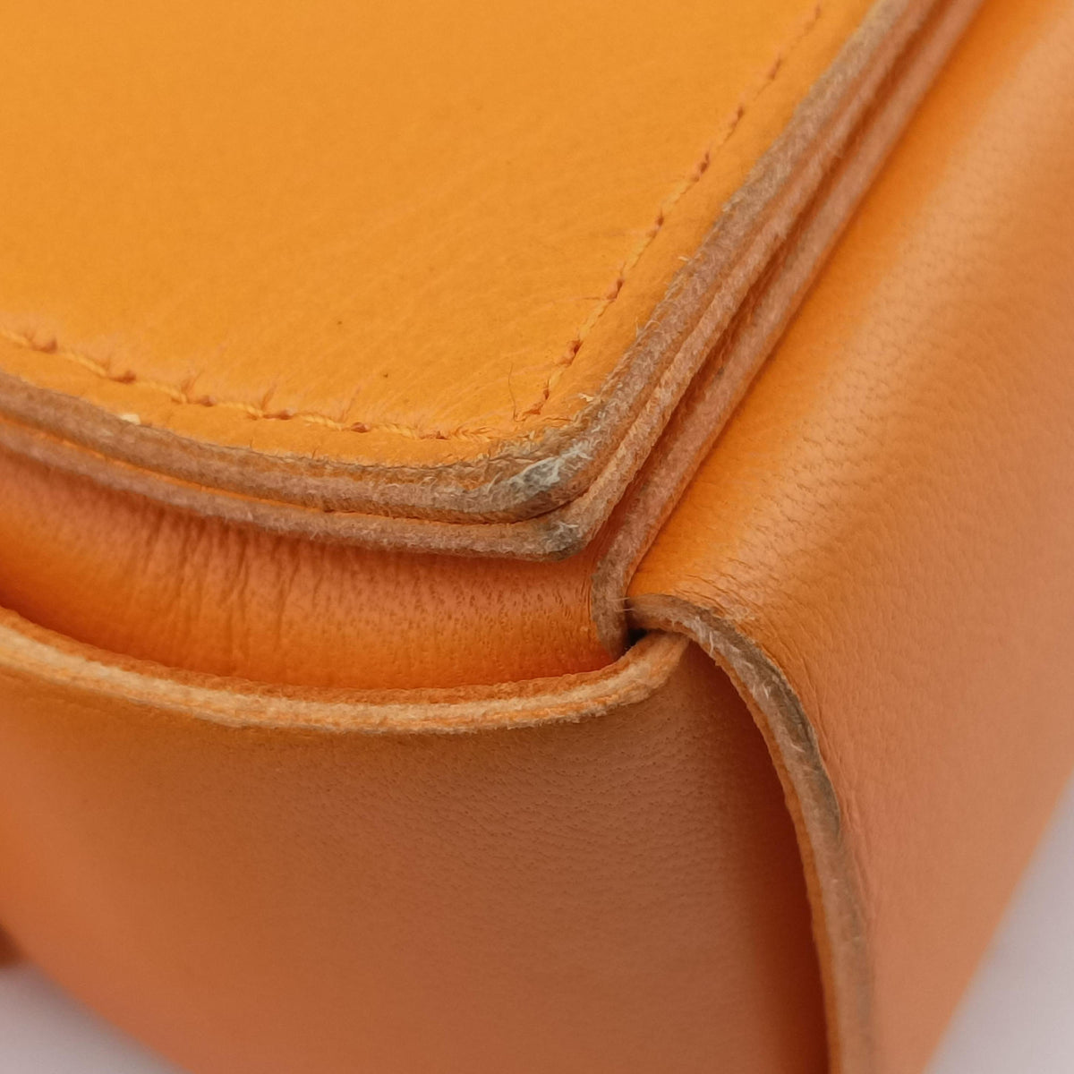 Pre-owned Bottega Veneta candy cassette Orange lambskin  shoulderbag | stylenewstar