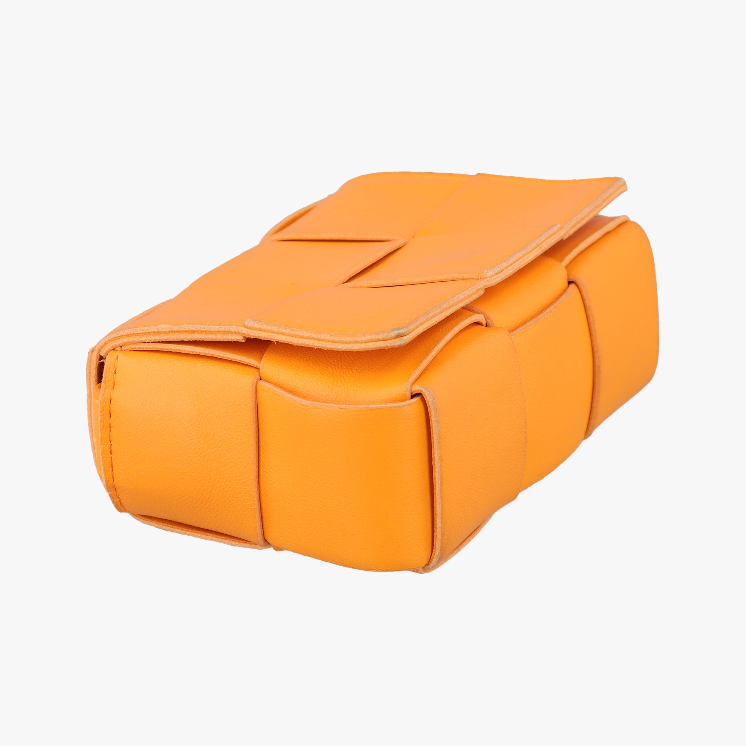 Pre-owned Bottega Veneta candy cassette Orange lambskin  shoulderbag | stylenewstar