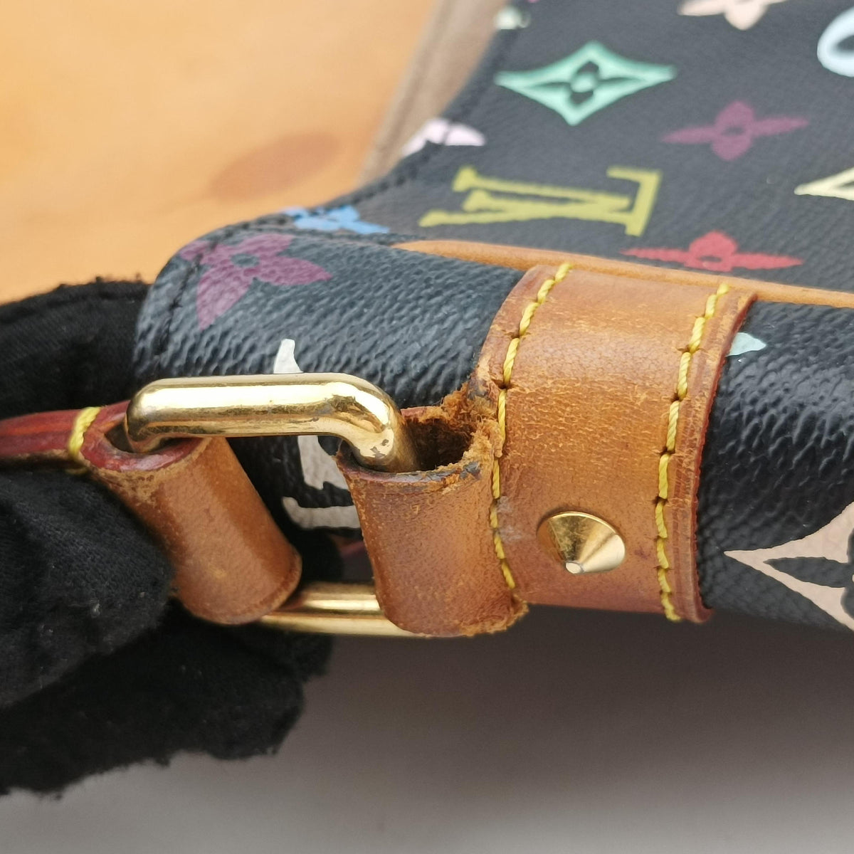Secondhand Louis Vuitton Sologne Noir Monogram Multicolor M92639 shoulderbag | stylenewstar