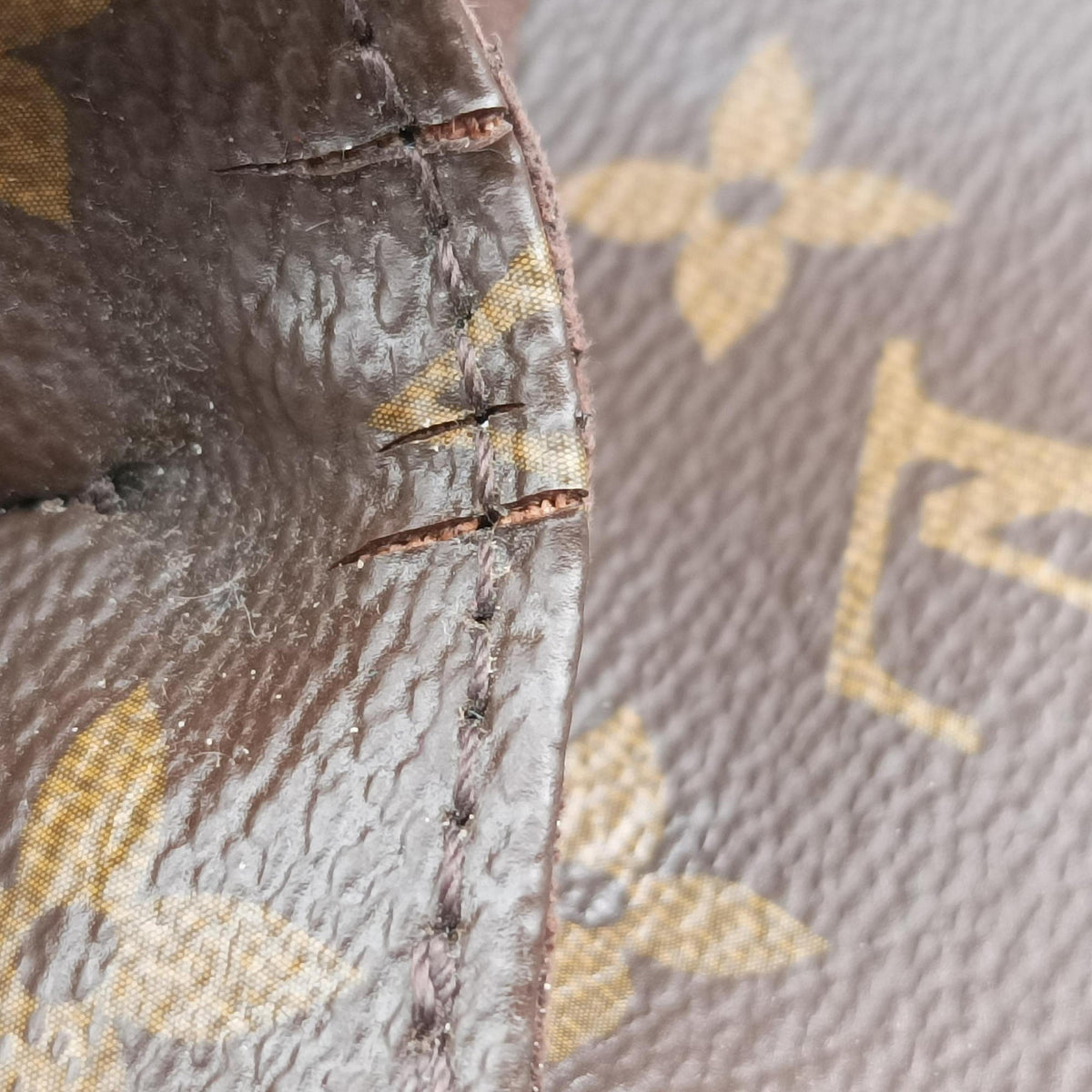 Secondhand Louis Vuitton Pochette Metis MM Brown Monogram Canvas M44875 shoulderbag | stylenewstar