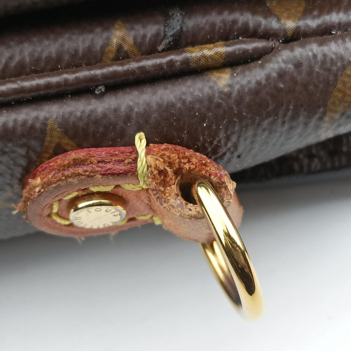 Secondhand Louis Vuitton Pochette Metis MM Brown Monogram Canvas M44875 shoulderbag | stylenewstar