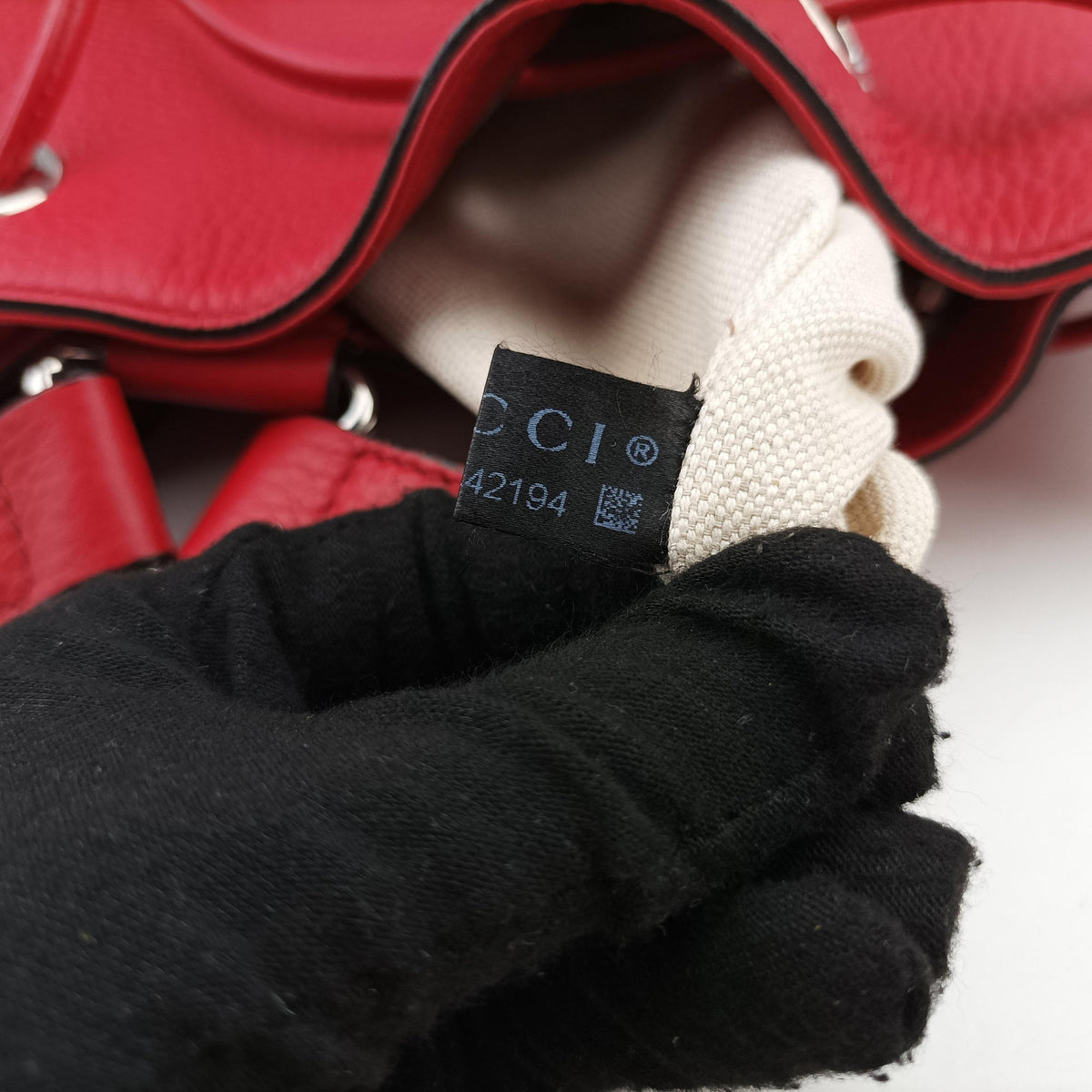 Pre-owned Gucci Soho Red Leather 368588 backpack/rucksack | stylenewstar