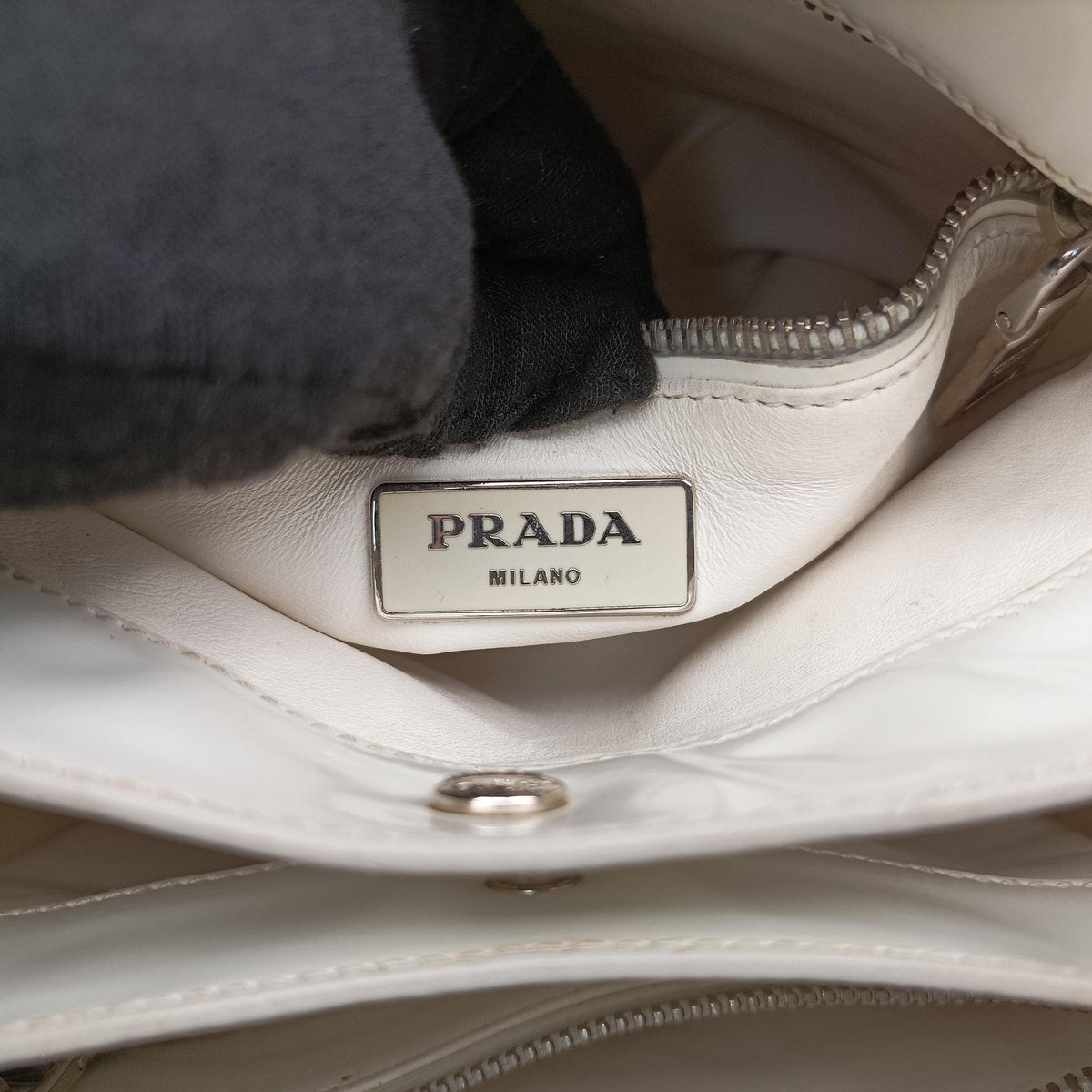 Pre-owned Prada Flowers Printe Tote White x Red Leather  shoulderbag | stylenewstar
