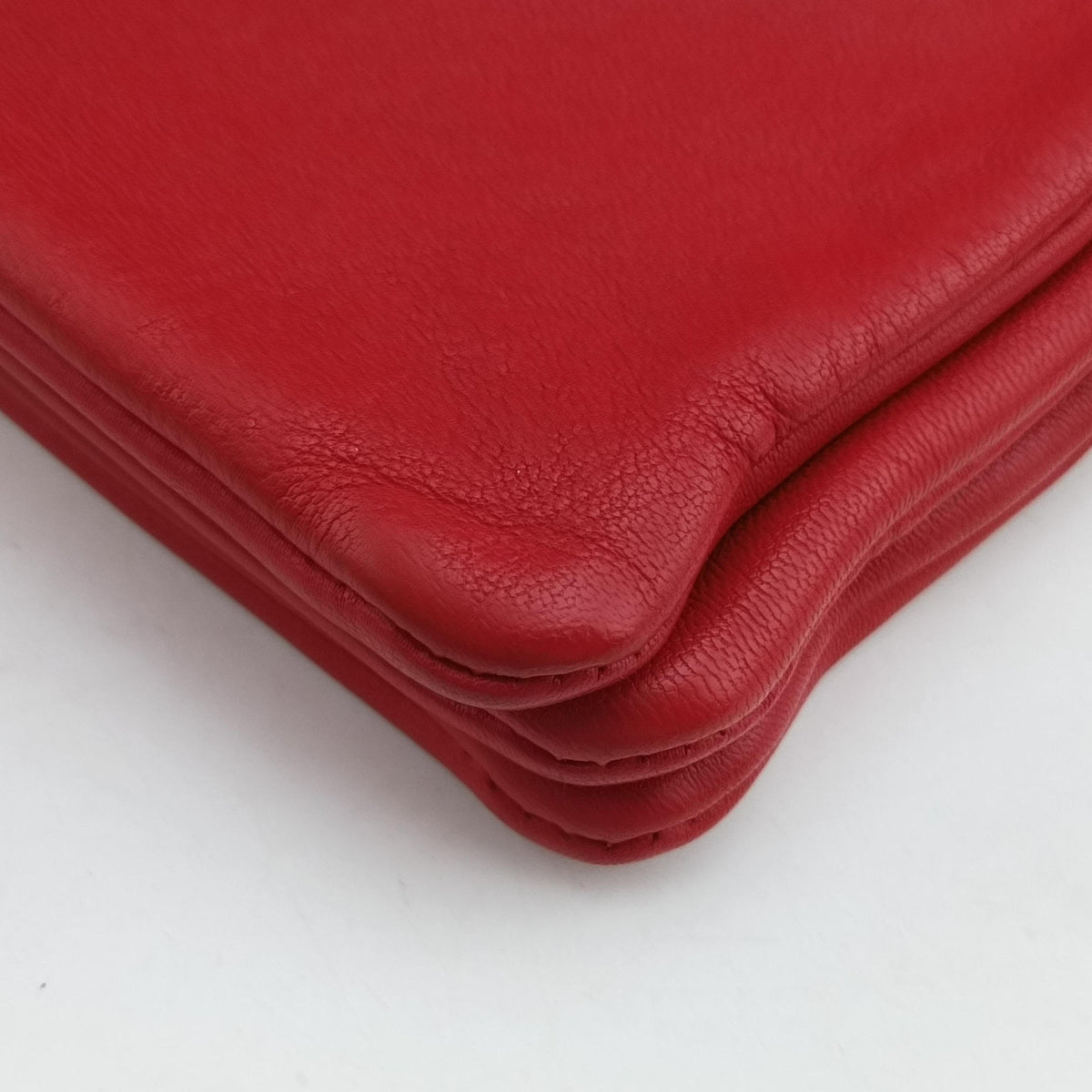 Pre-owned Celine TRIO Red Lambskin  shoulderbag | stylenewstar