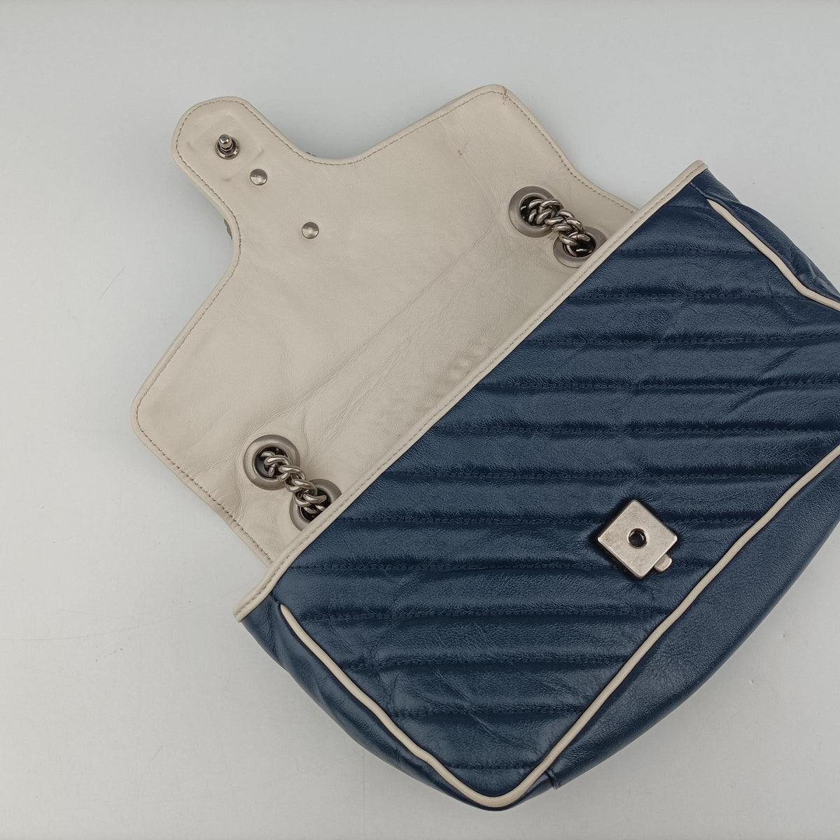 Vintage Gucci GG Marmont White×Blue Leather 443497 shoulderbag | stylenewstar
