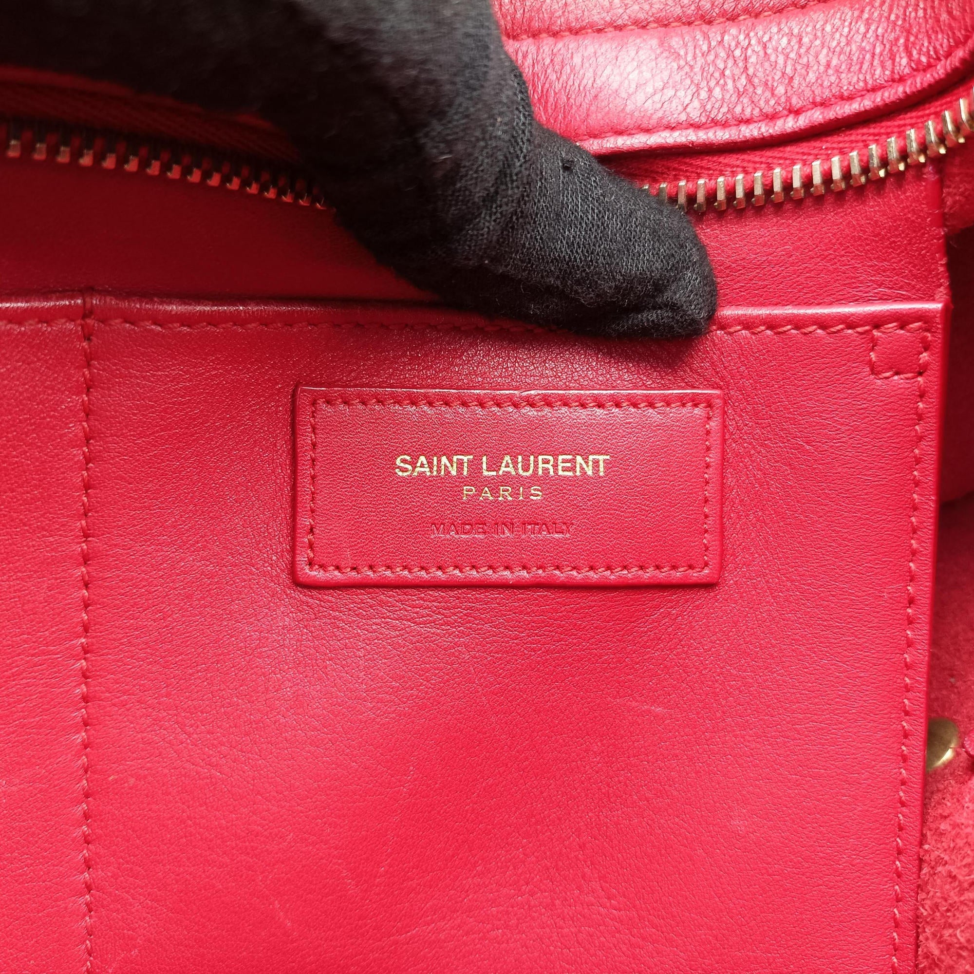 Pre-owned Yves Saint Laurent Baby Cabas Red Leather 394461 shoulderbag | stylenewstar