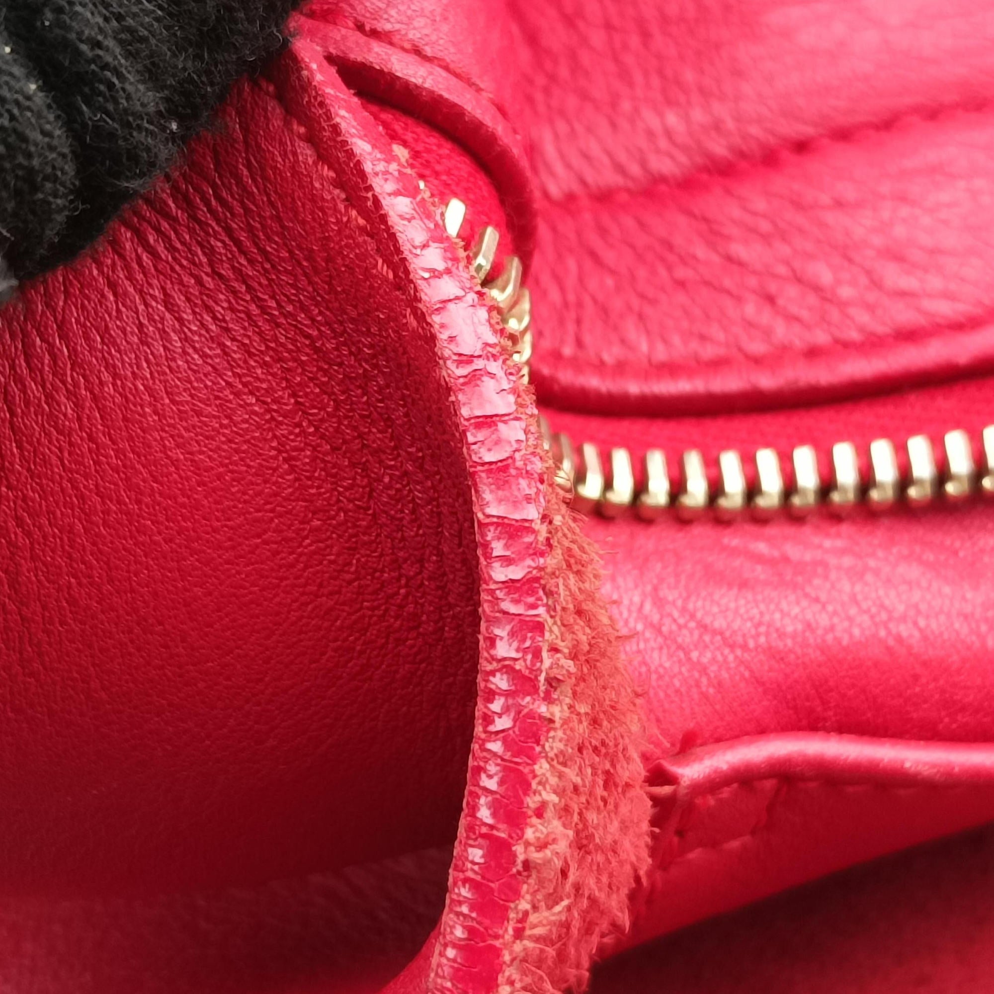 Pre-owned Yves Saint Laurent Baby Cabas Red Leather 394461 shoulderbag | stylenewstar