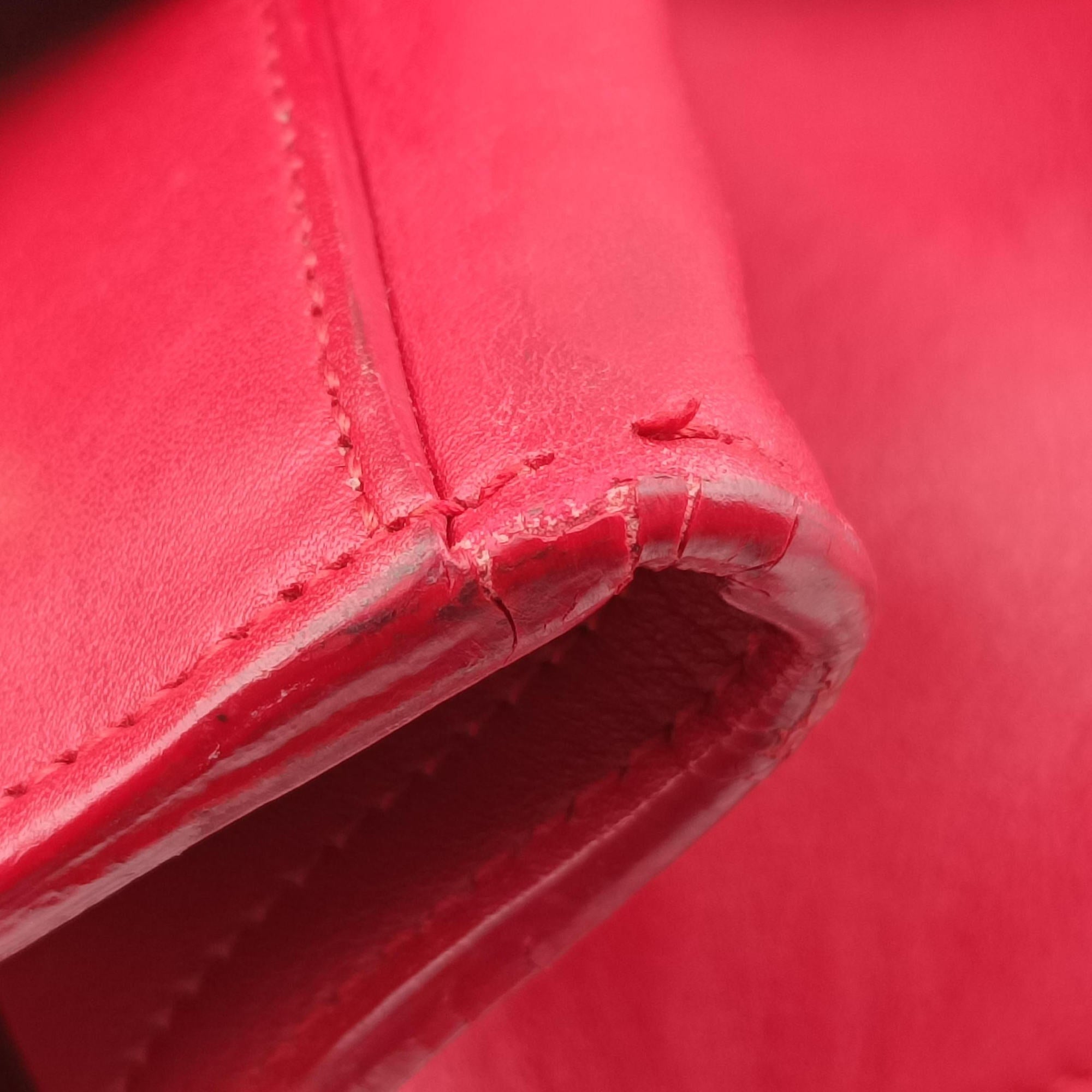 Pre-owned Yves Saint Laurent Baby Cabas Red Leather 394461 shoulderbag | stylenewstar