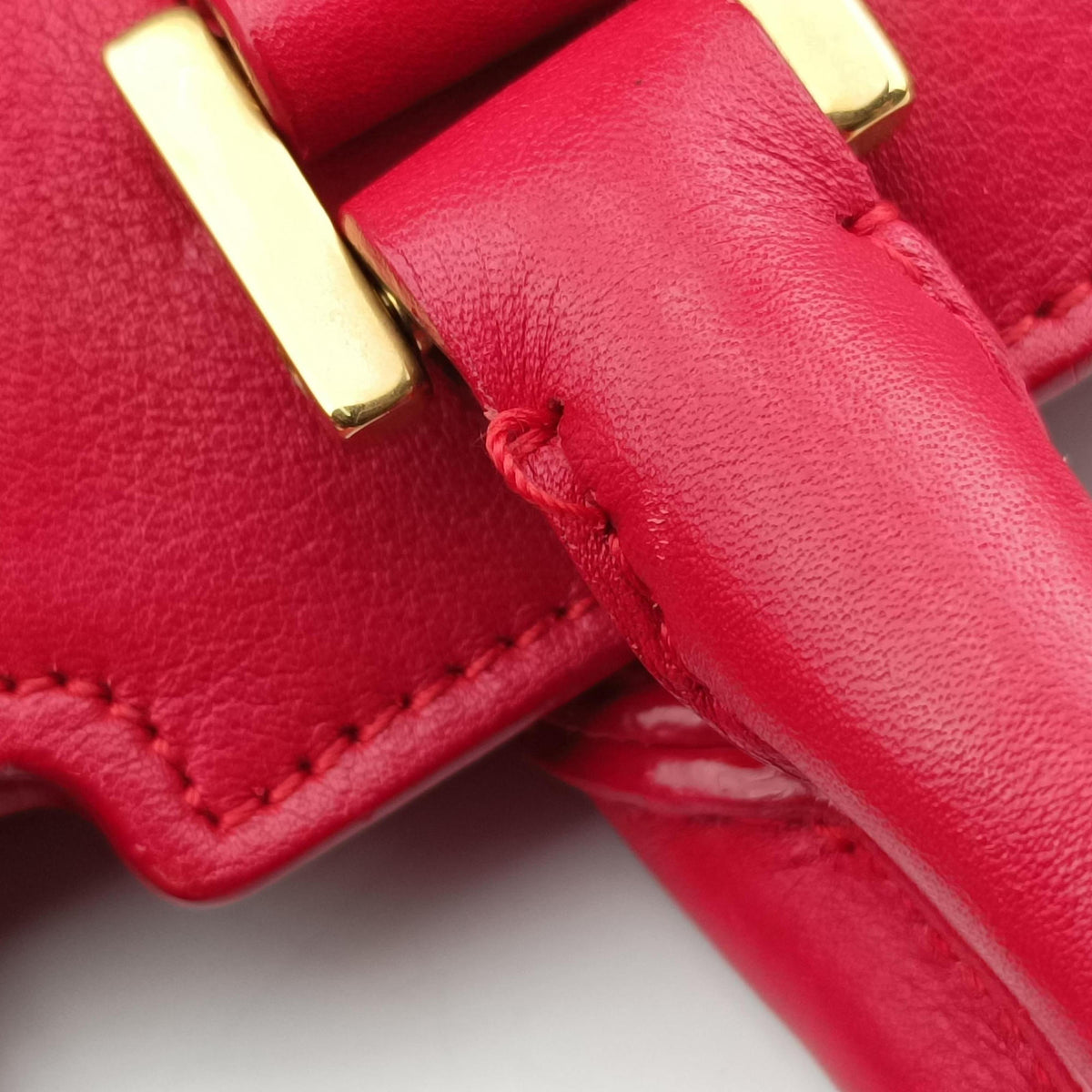 Pre-owned Yves Saint Laurent Baby Cabas Red Leather 394461 shoulderbag | stylenewstar