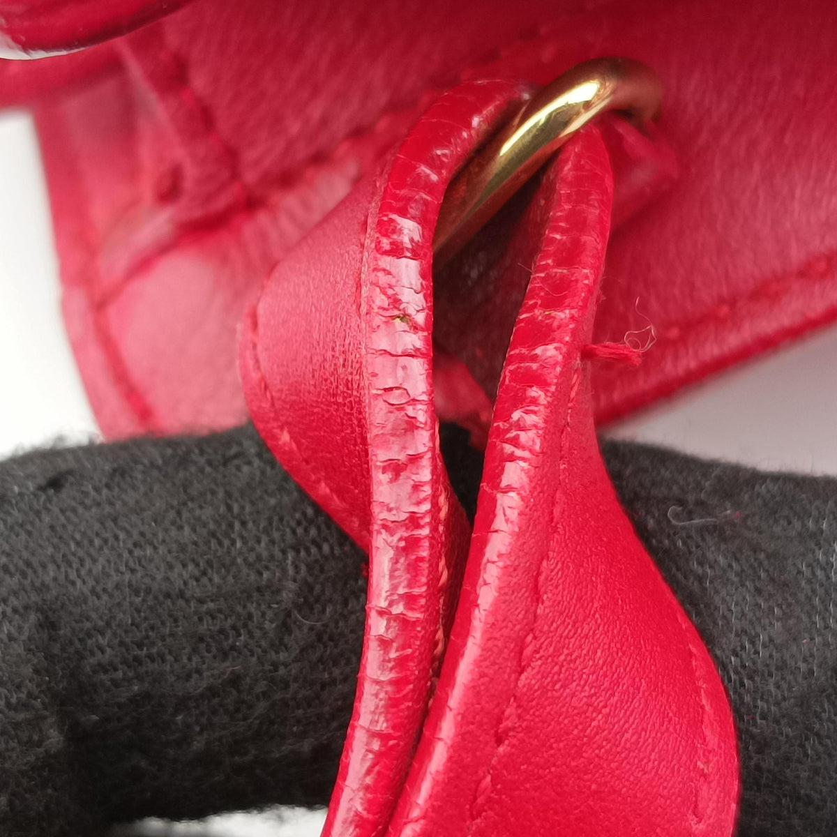 Pre-owned Yves Saint Laurent Baby Cabas Red Leather 394461 shoulderbag | stylenewstar