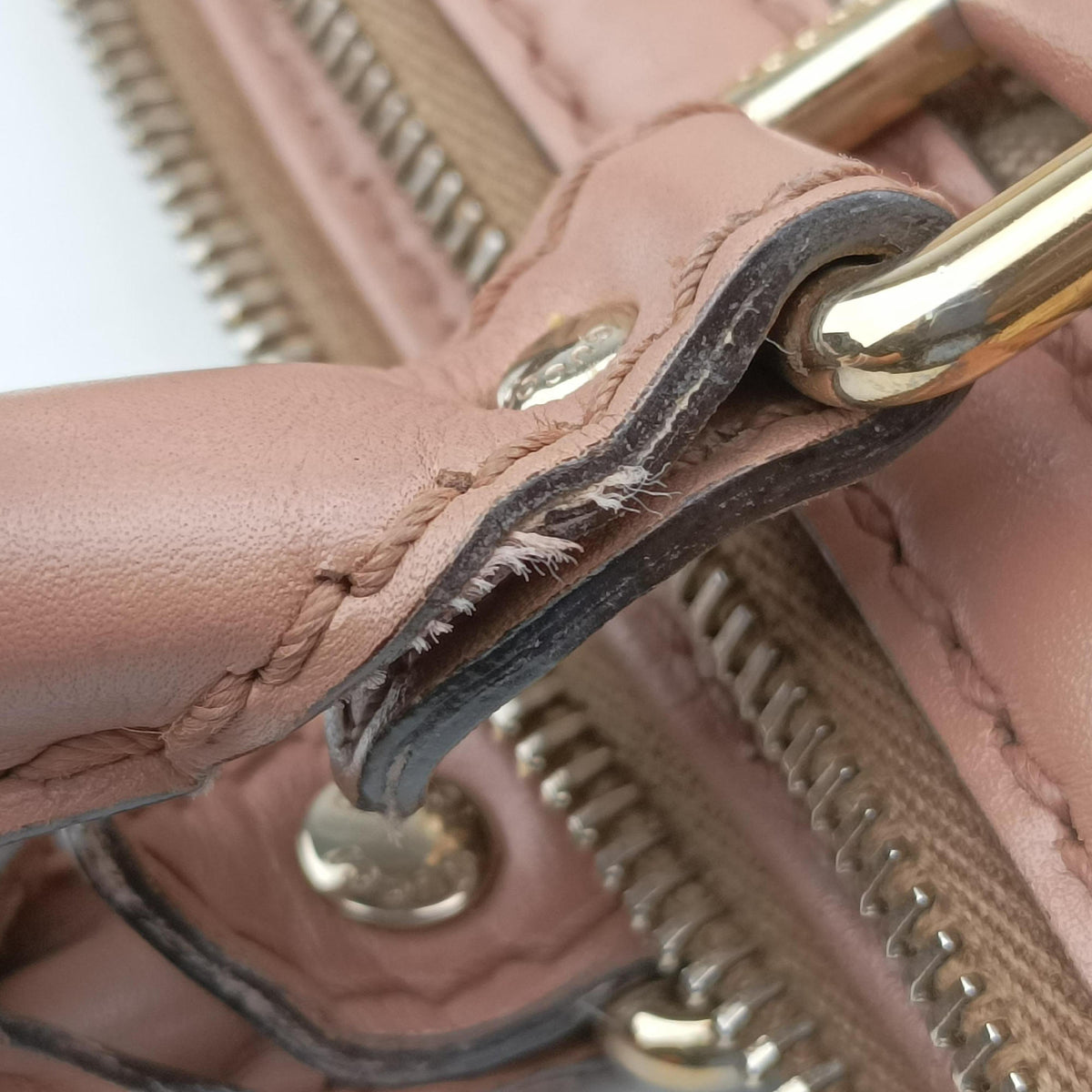 Pre-owned Gucci Sukey Beige Canvas×Leather 247902 shoulderbag | stylenewstar