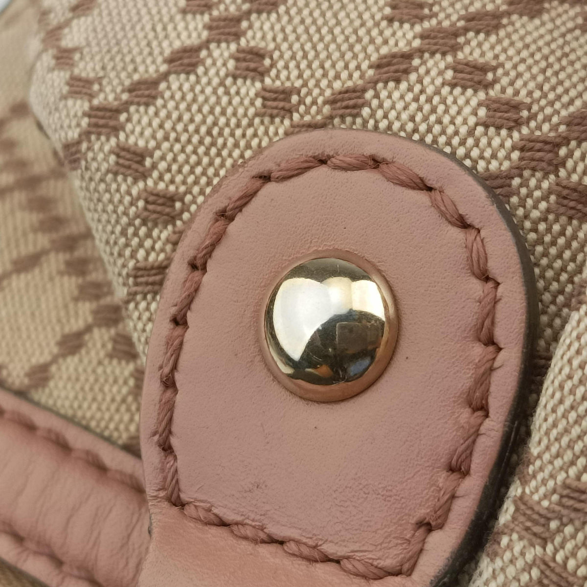 Pre-owned Gucci Sukey Beige Canvas×Leather 247902 shoulderbag | stylenewstar