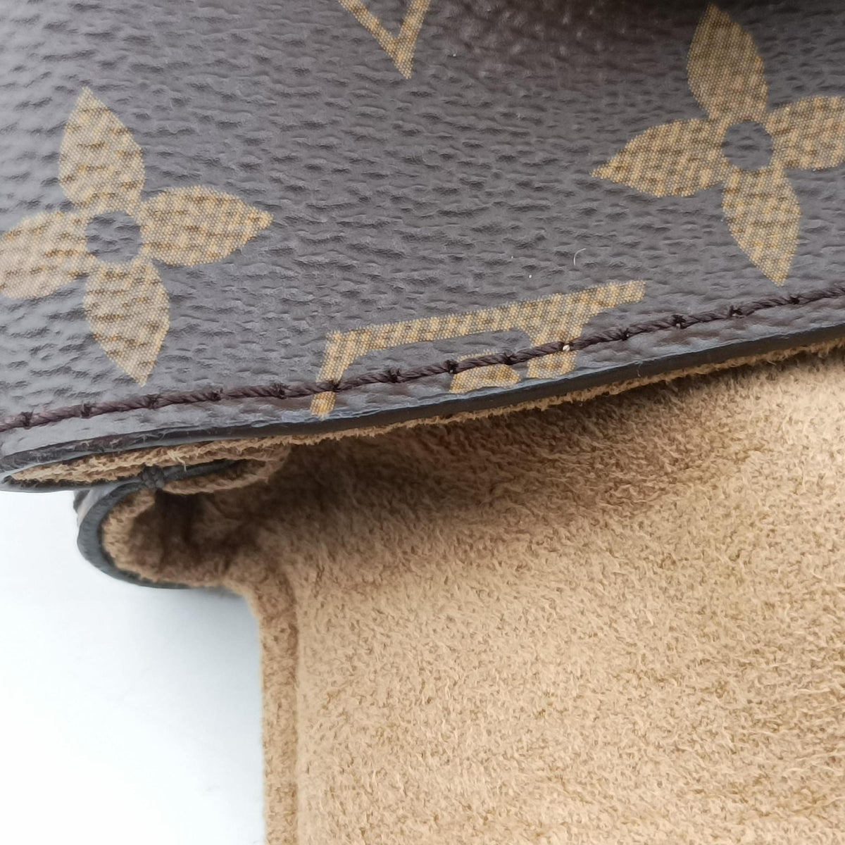 Secondhand Louis Vuitton MARIGNAN brown×SESAME Monogram Canvas×calf leather M44544 shoulderbag | stylenewstar